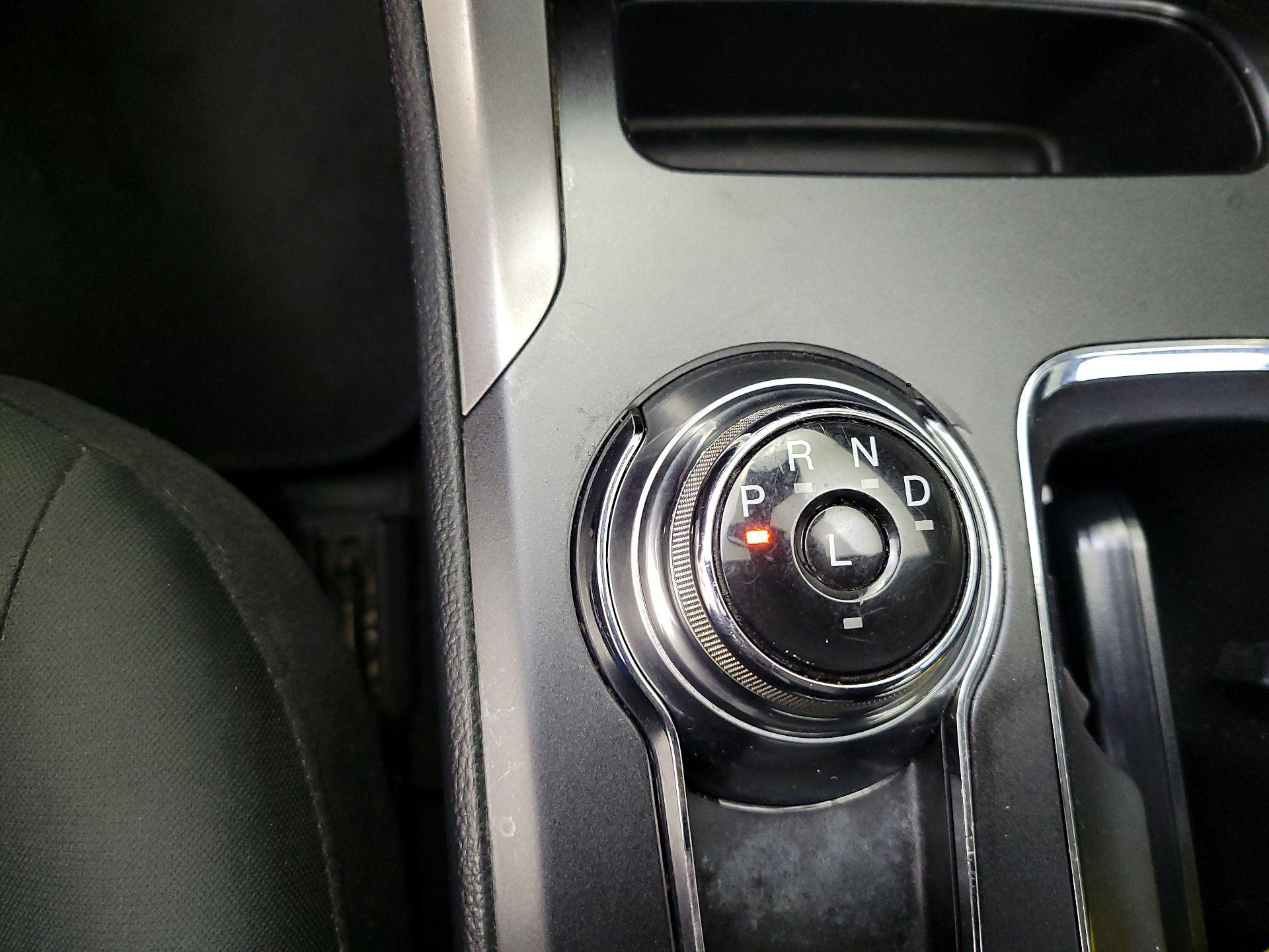 Thumbnail: 2020 Ford Fusion - 15