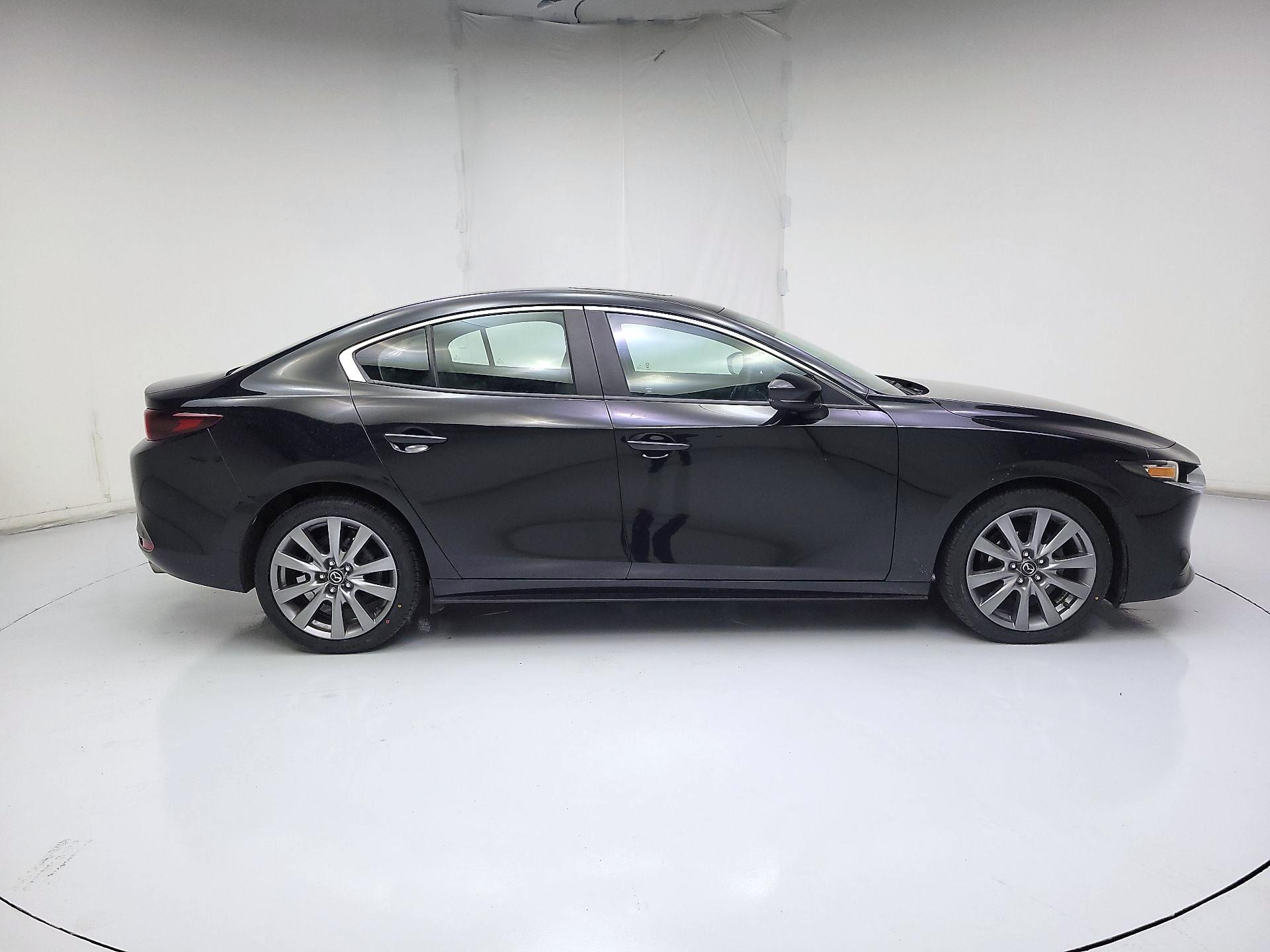 Thumbnail: 2024 Mazda Mazda3 - 4