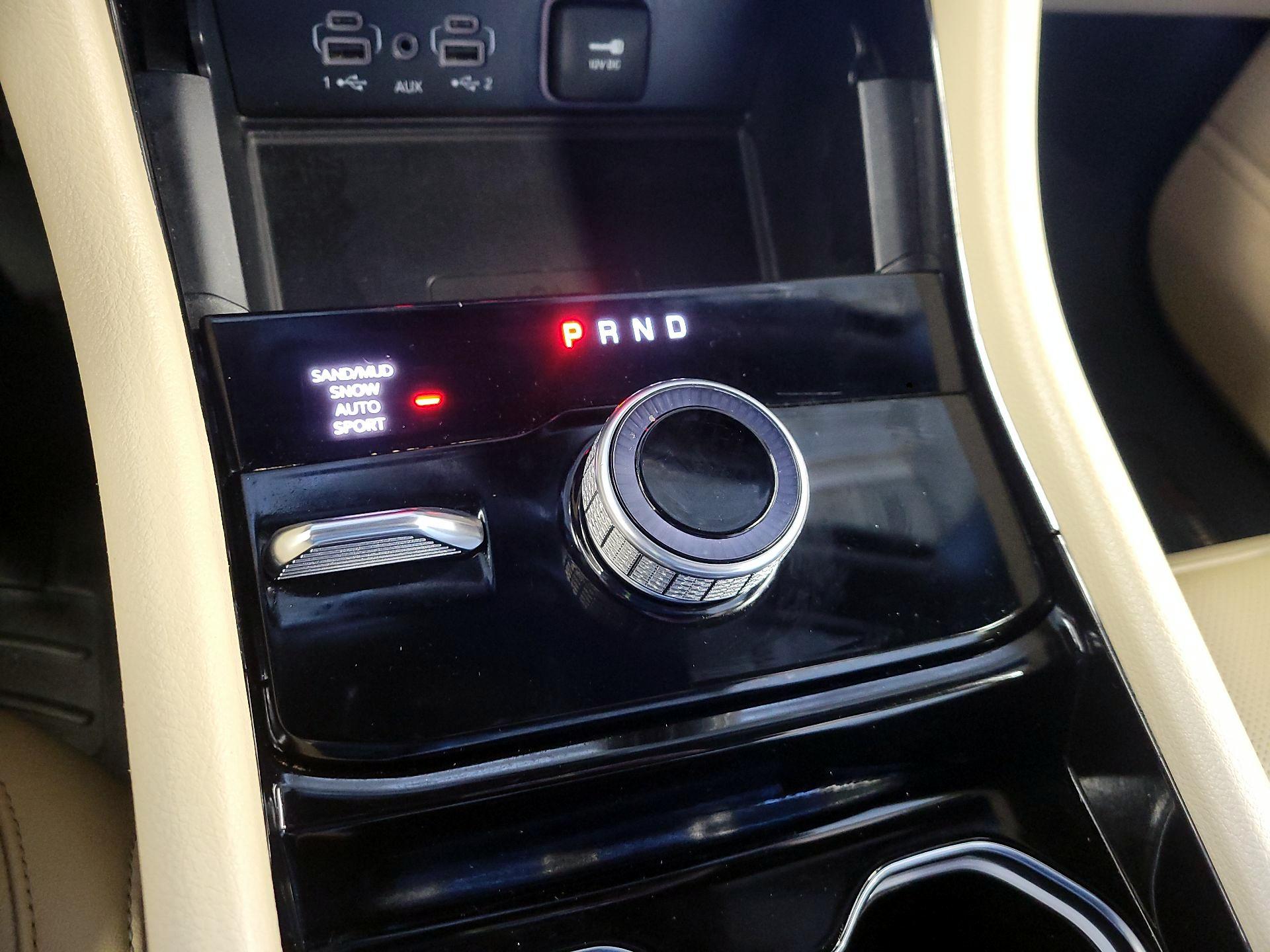 Thumbnail: 2023 Jeep Grand Cherokee - 16