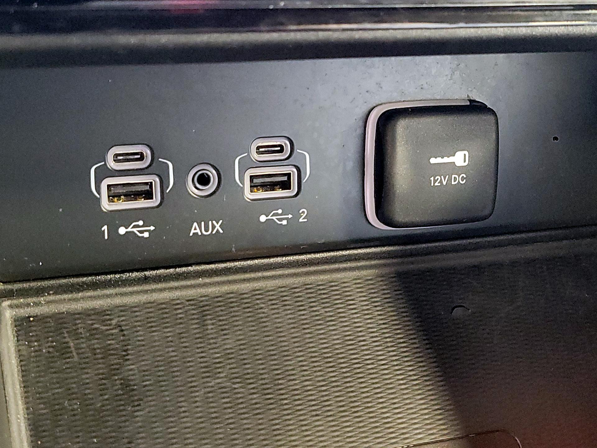 Thumbnail: 2023 Jeep Grand Cherokee - 17