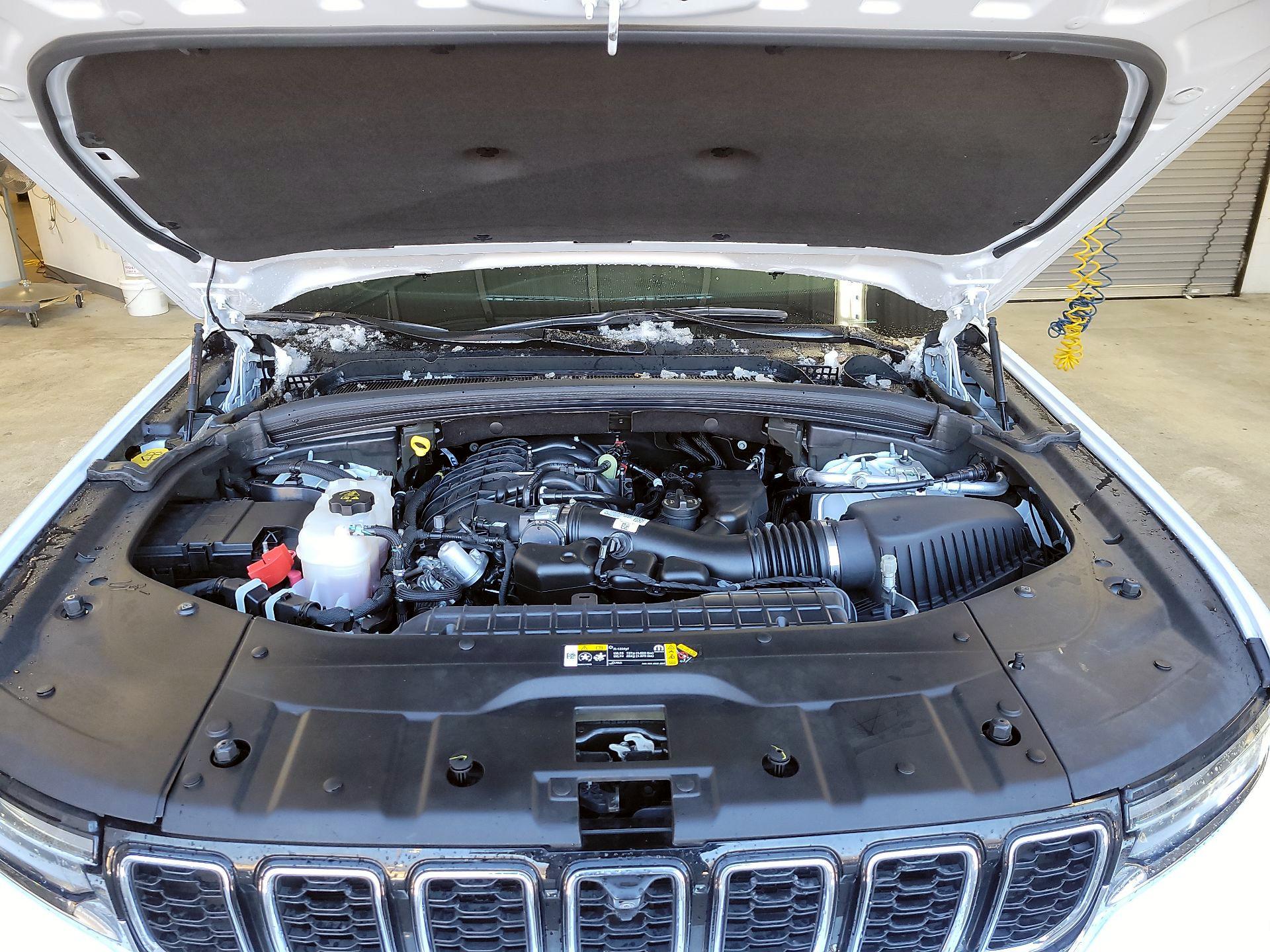 Thumbnail: 2023 Jeep Grand Cherokee - 20