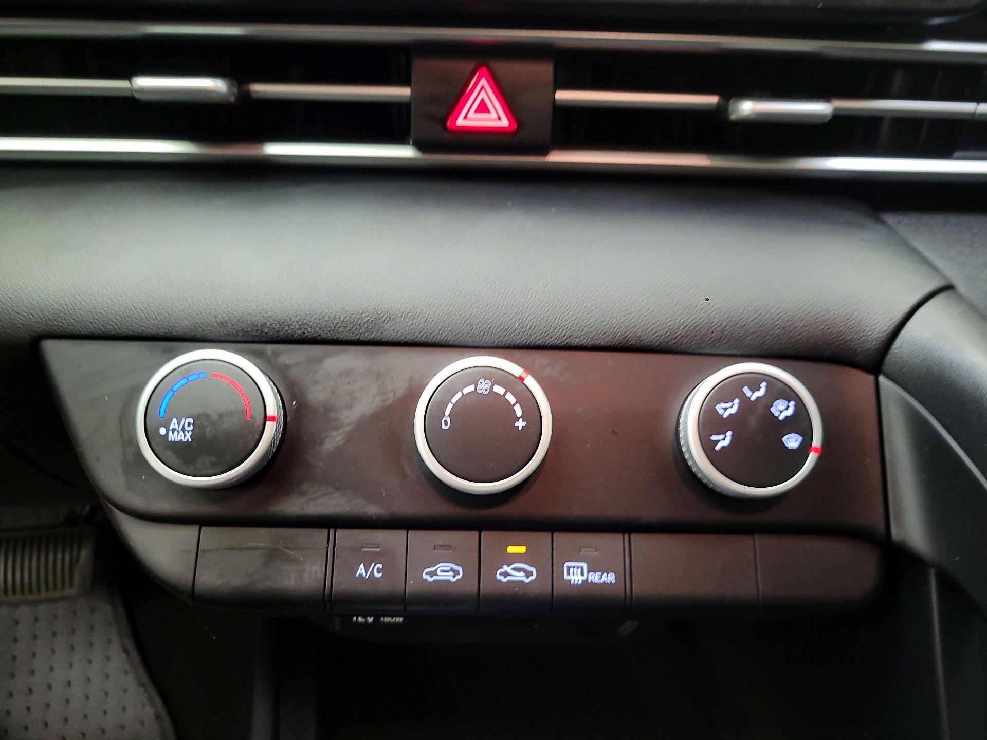 Thumbnail: 2021 Hyundai Elantra - 16