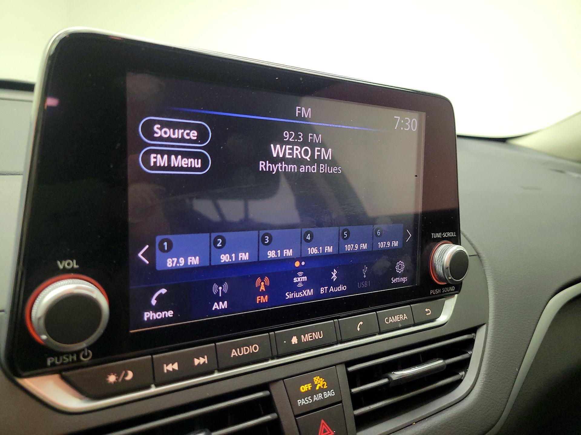 Thumbnail: 2022 Nissan Altima - 15