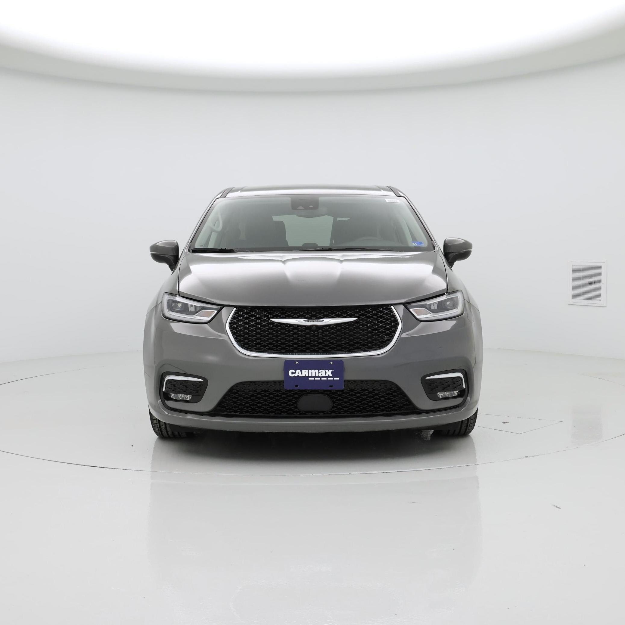 Thumbnail: 2023 Chrysler Pacifica - 5