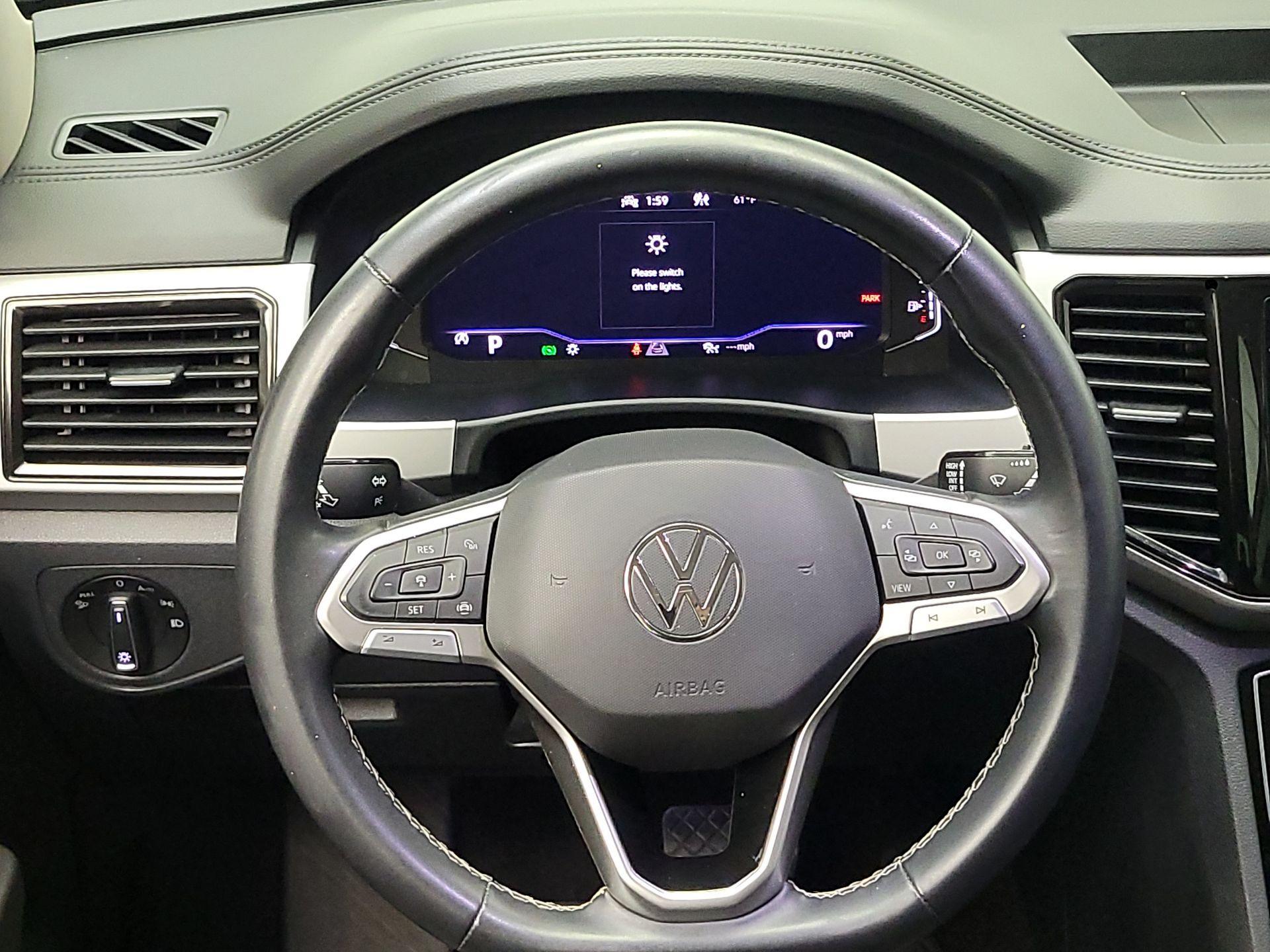 Thumbnail: 2022 Volkswagen Atlas - 10