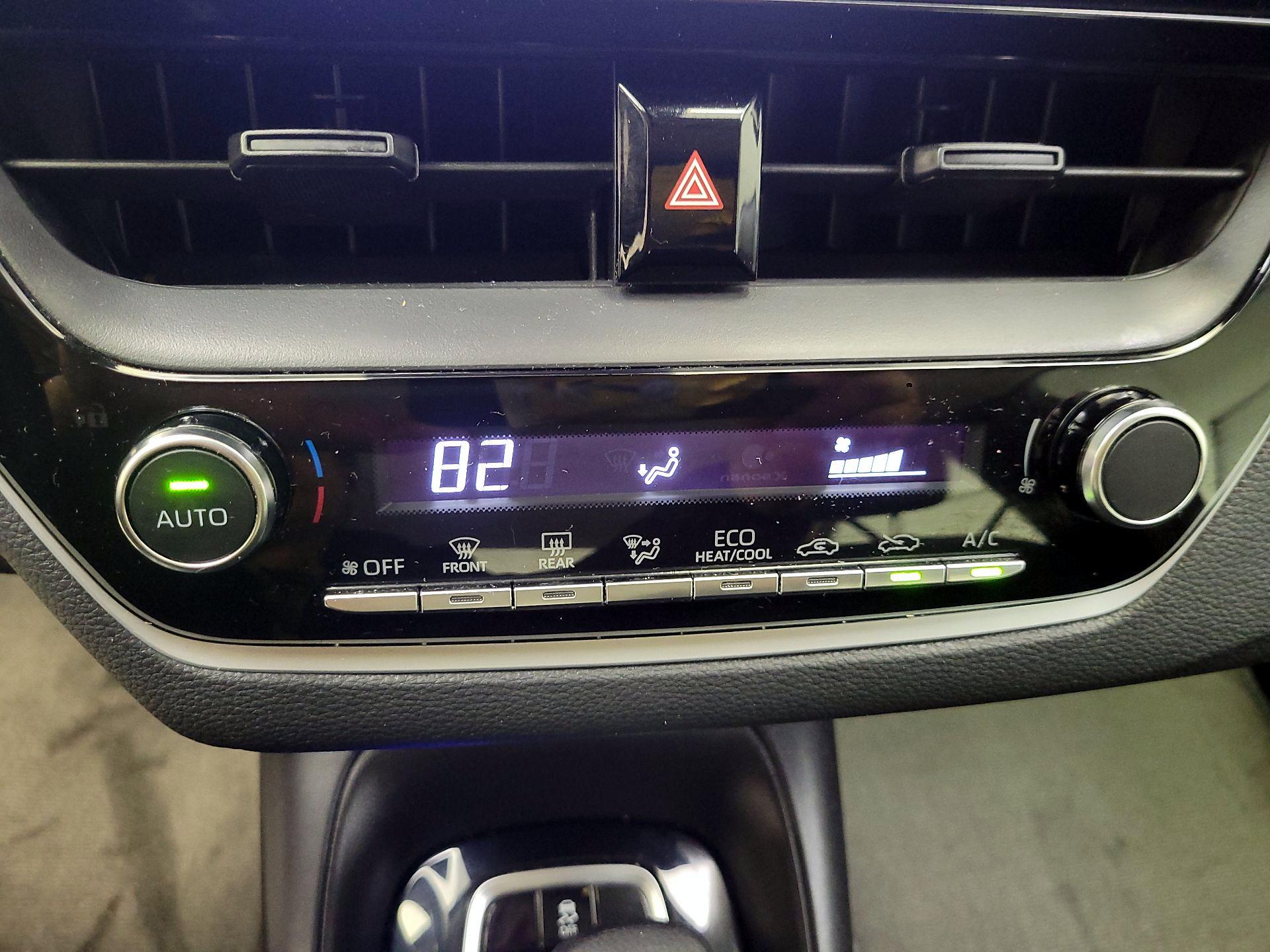 Thumbnail: 2024 Toyota Corolla - 16