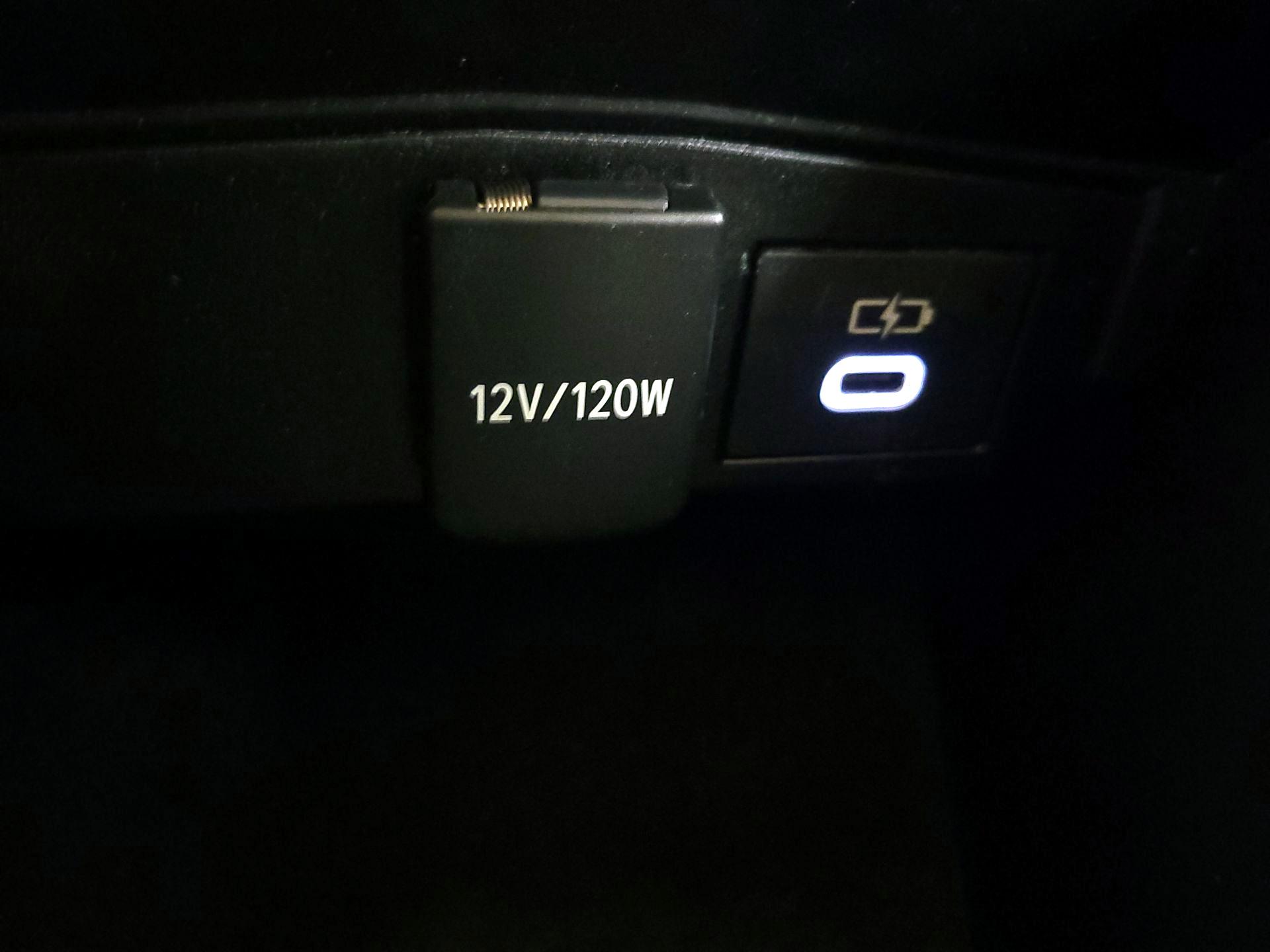 Thumbnail: 2024 Toyota Corolla - 18