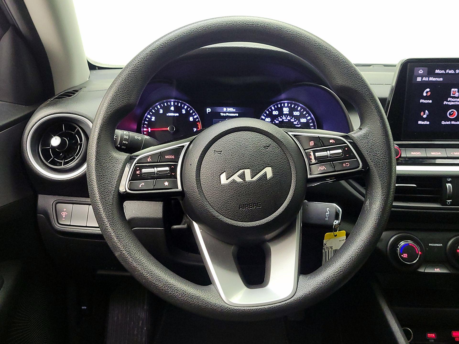 Thumbnail: 2024 Kia Forte - 10