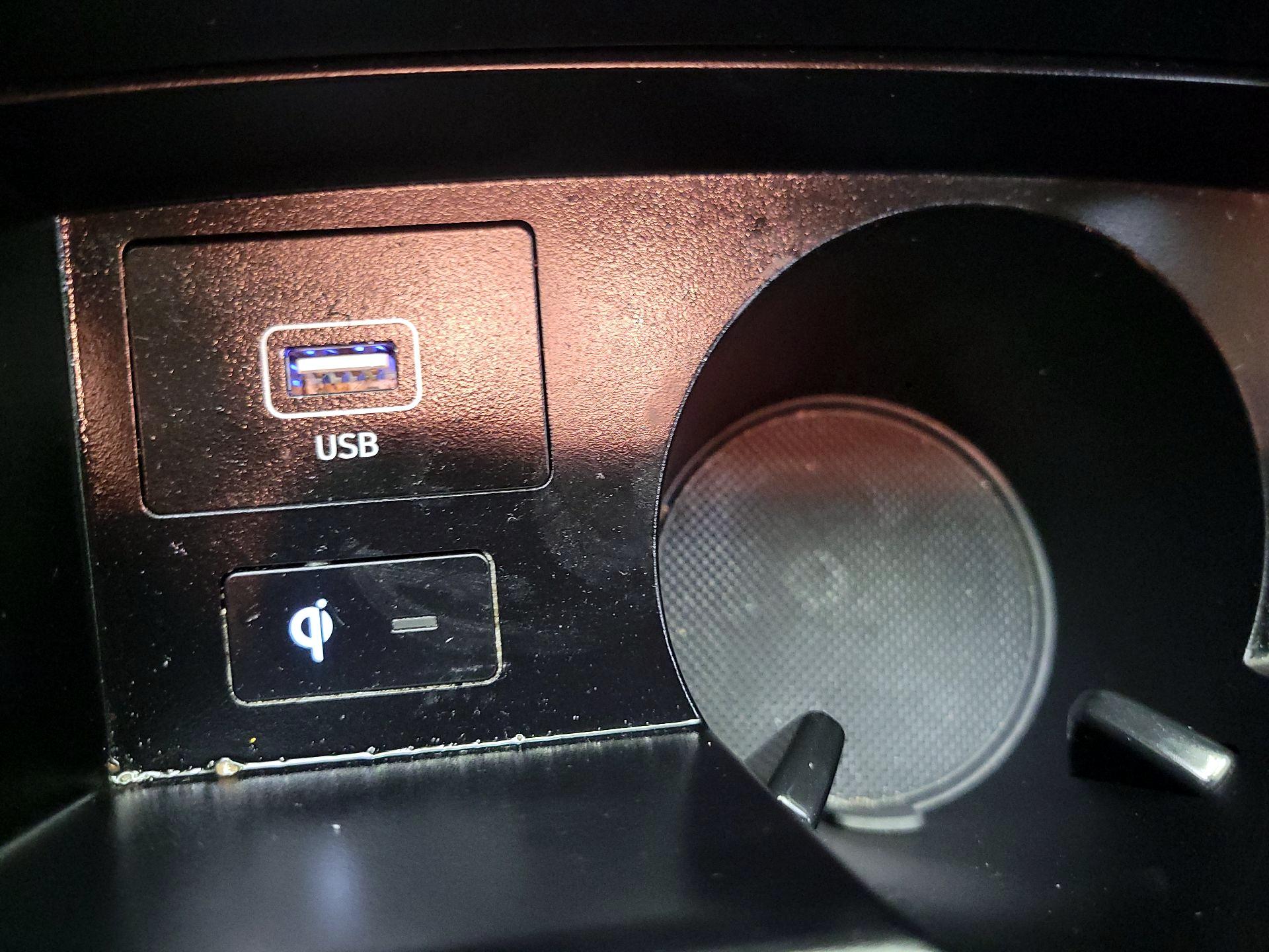 Thumbnail: 2023 Hyundai Santa Fe - 17