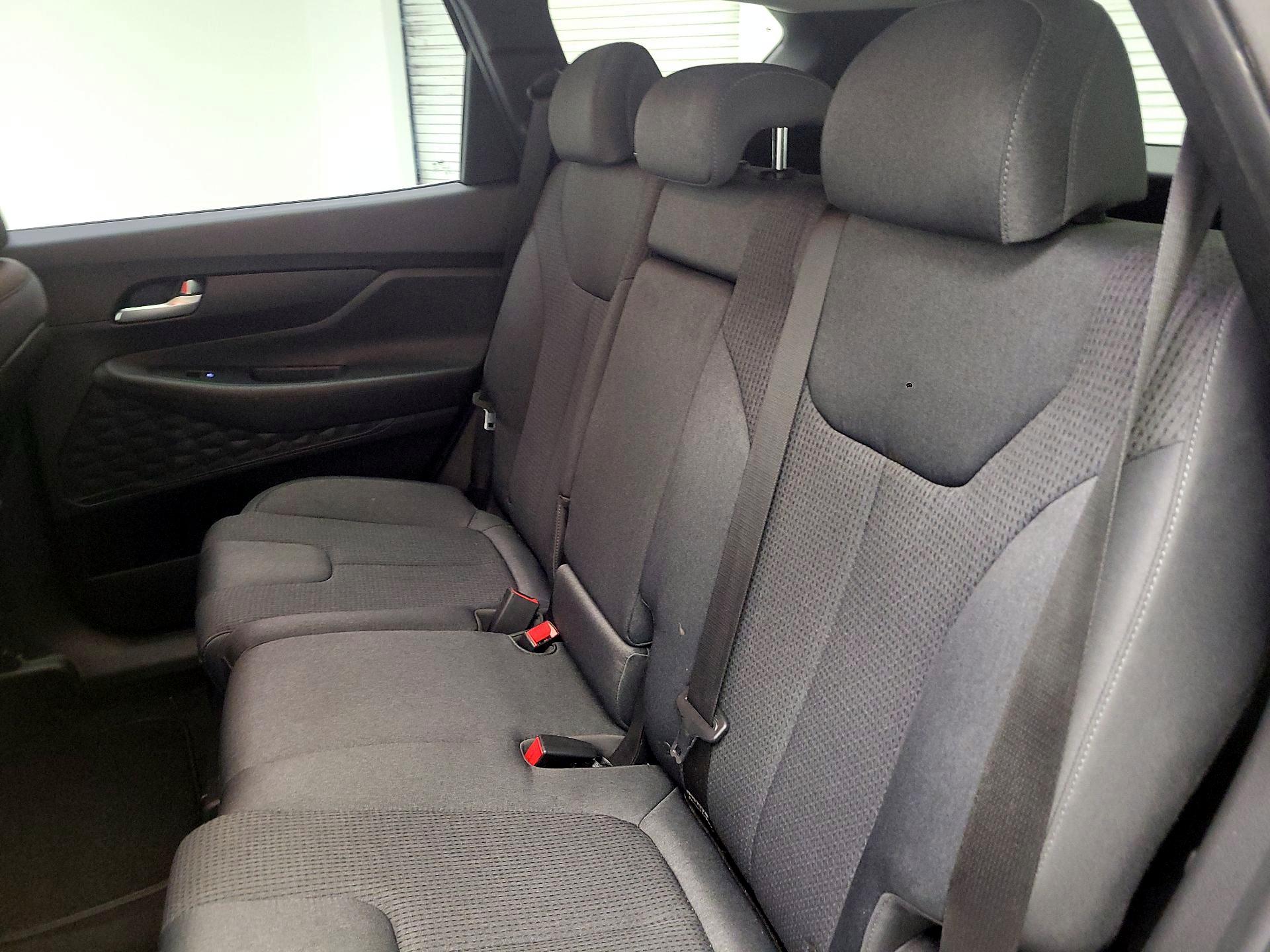 Thumbnail: 2023 Hyundai Santa Fe - 18