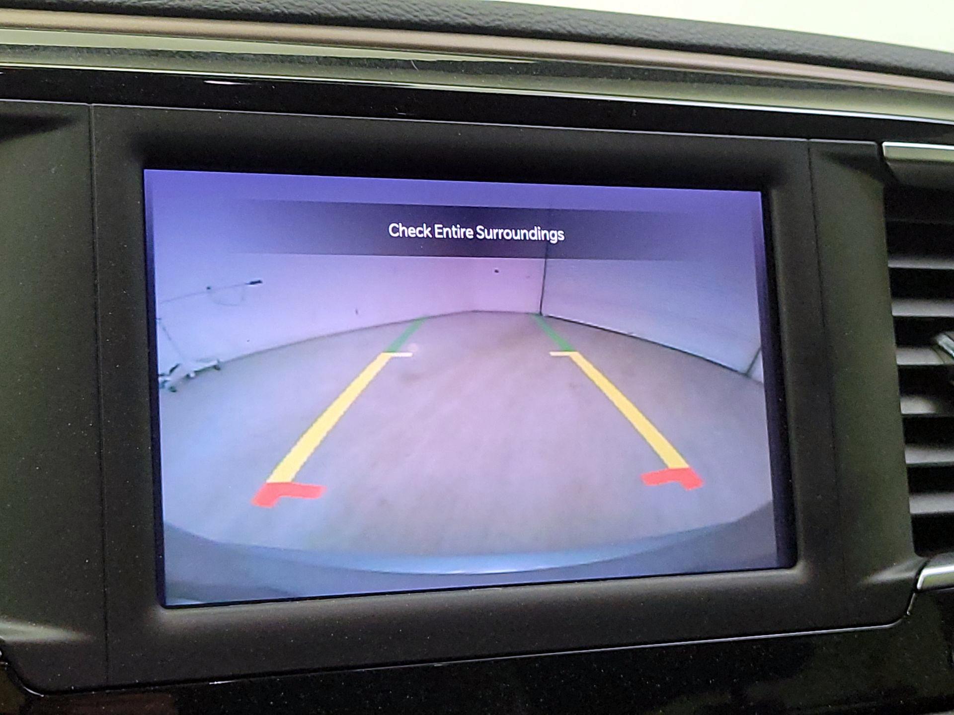 Thumbnail: 2023 Chrysler Voyager - 14