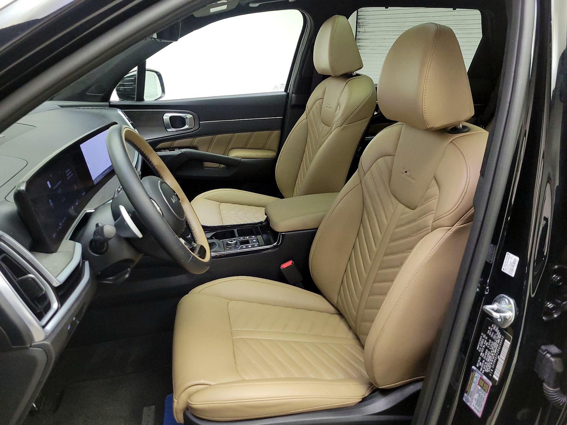 Thumbnail: 2024 Kia Sorento - 11