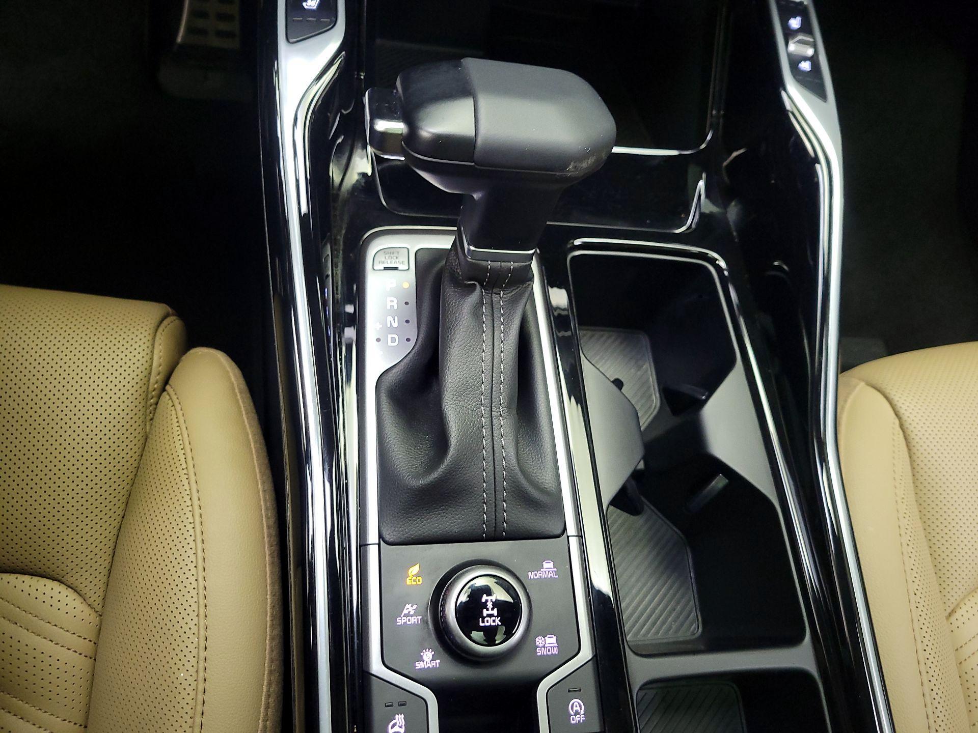 Thumbnail: 2024 Kia Sorento - 18