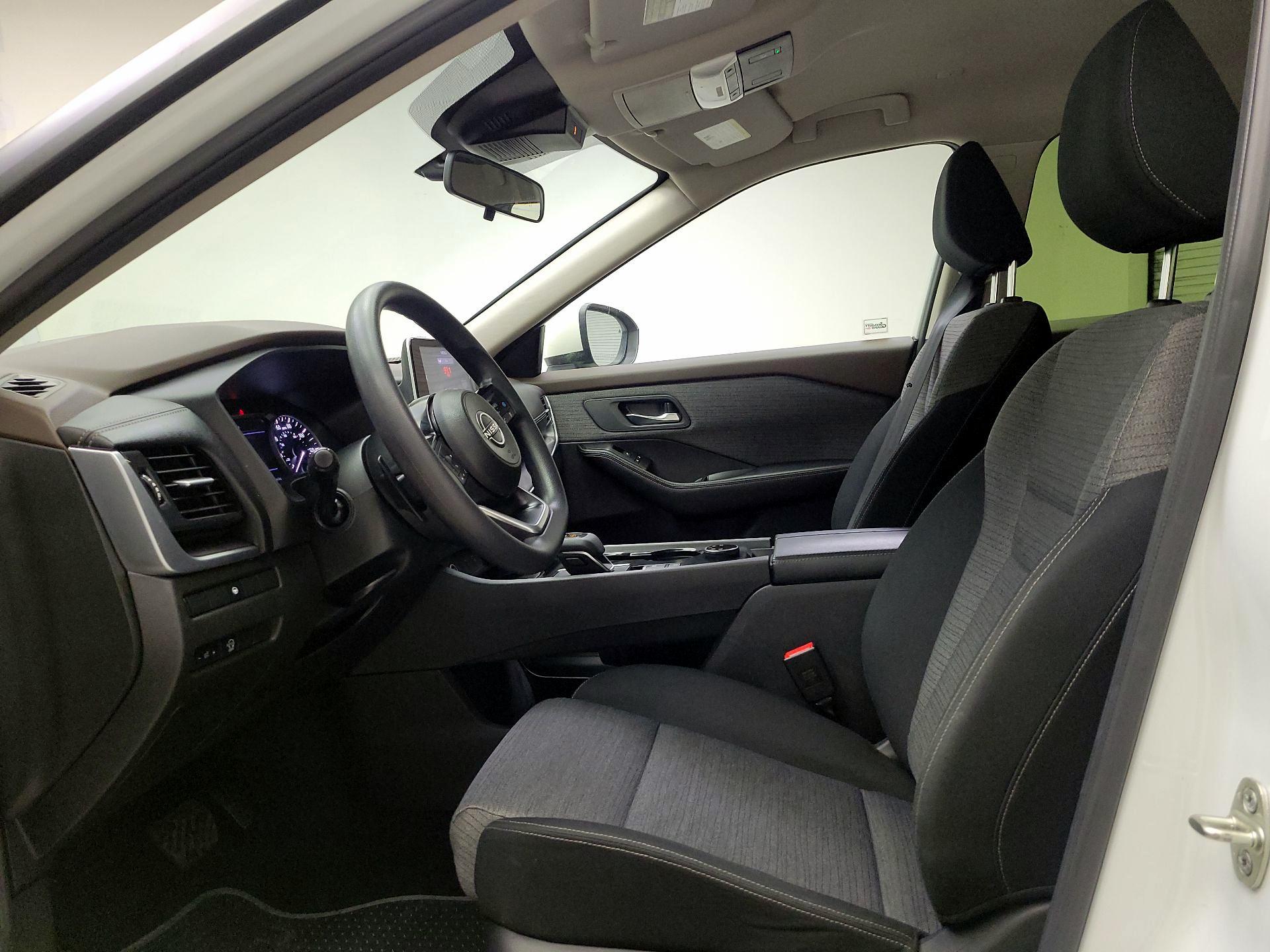 Thumbnail: 2023 Nissan Rogue - 9