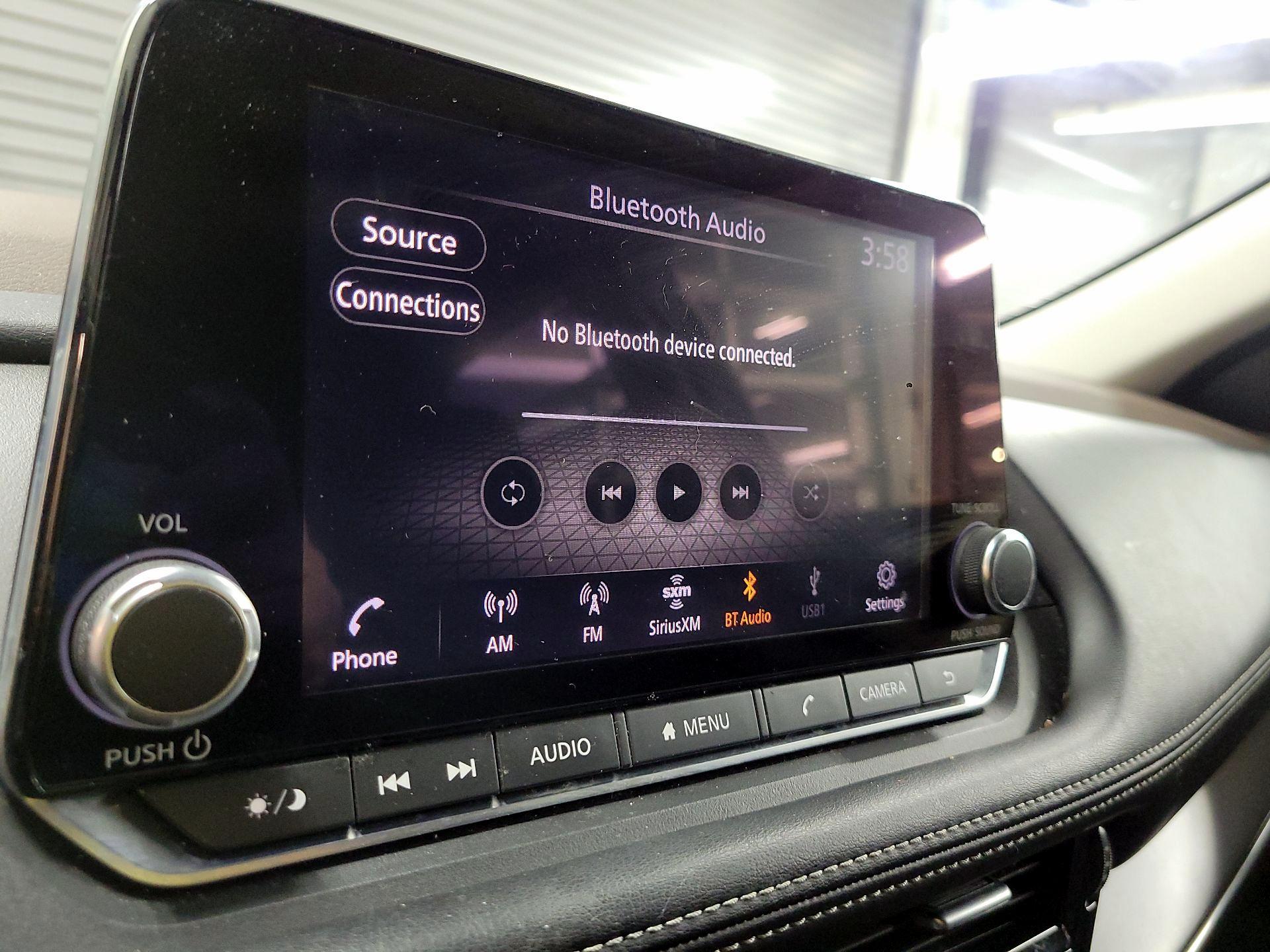 Thumbnail: 2022 Nissan Rogue - 15