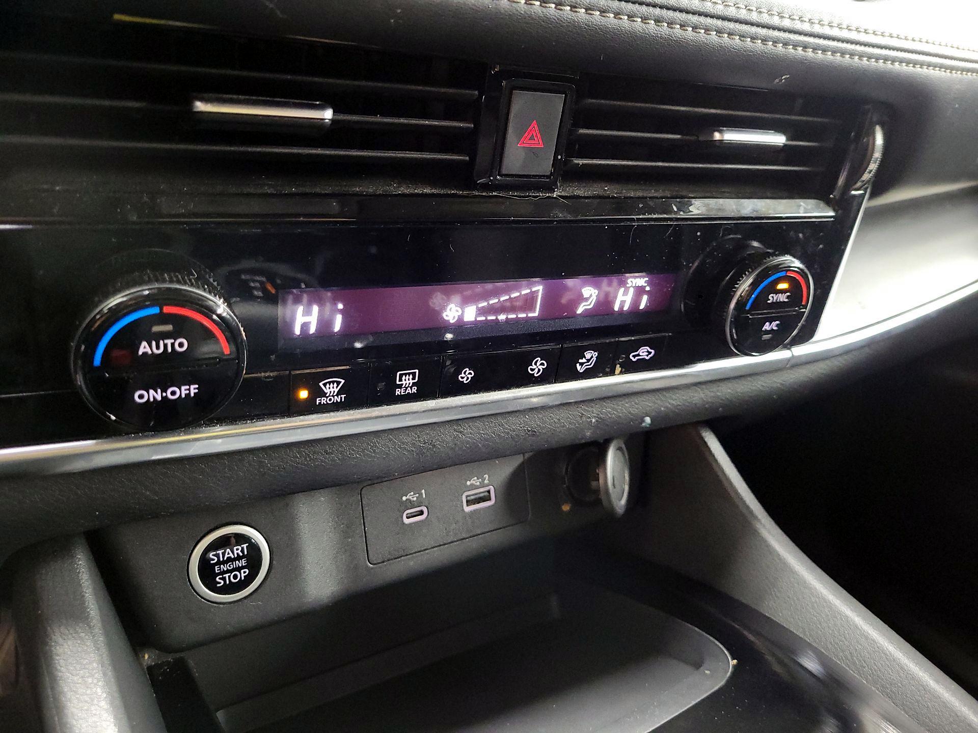 Thumbnail: 2022 Nissan Rogue - 16