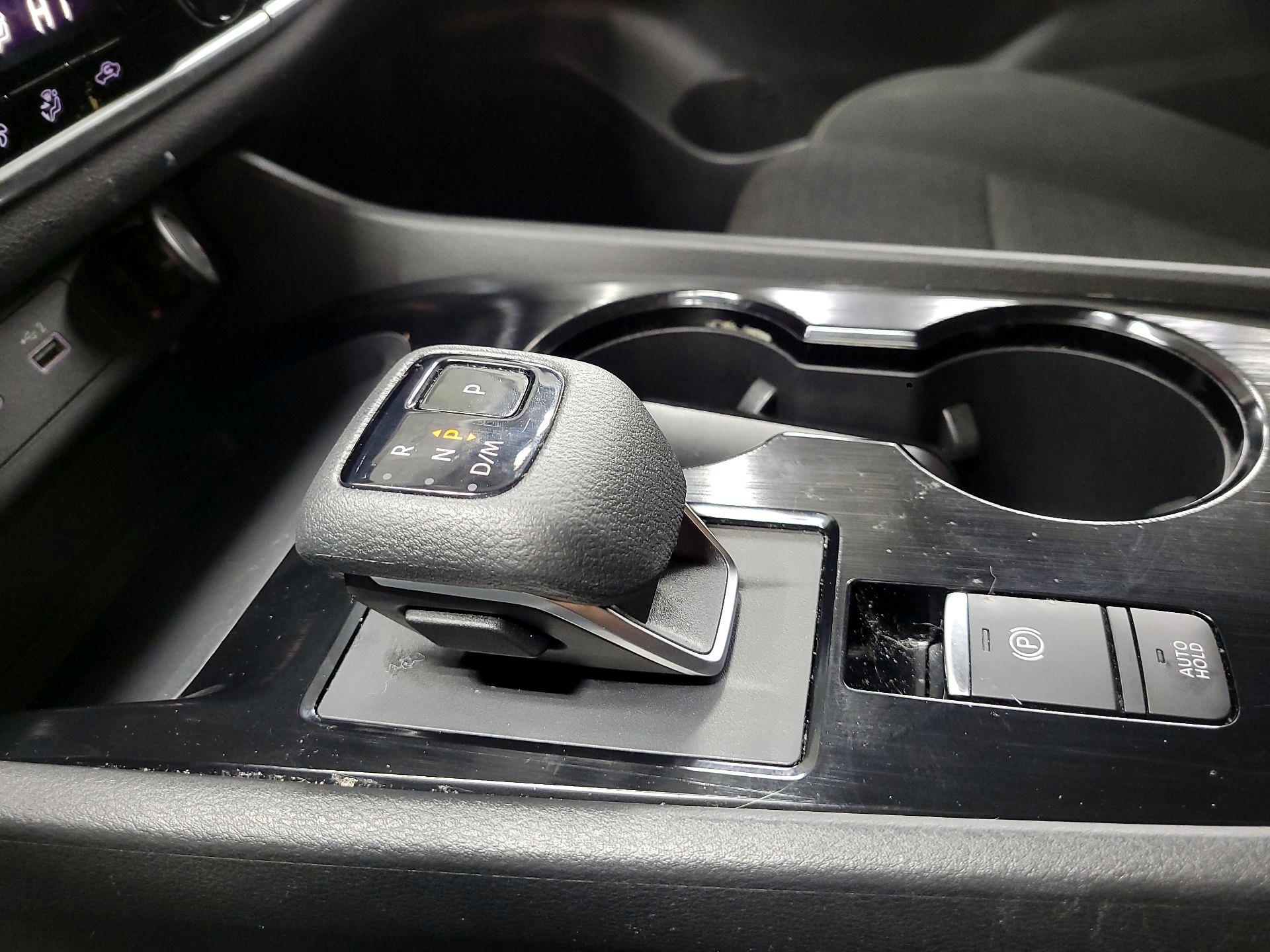 Thumbnail: 2022 Nissan Rogue - 17