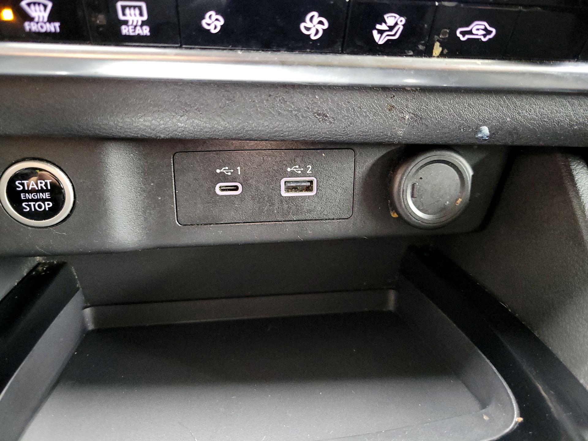 Thumbnail: 2022 Nissan Rogue - 18