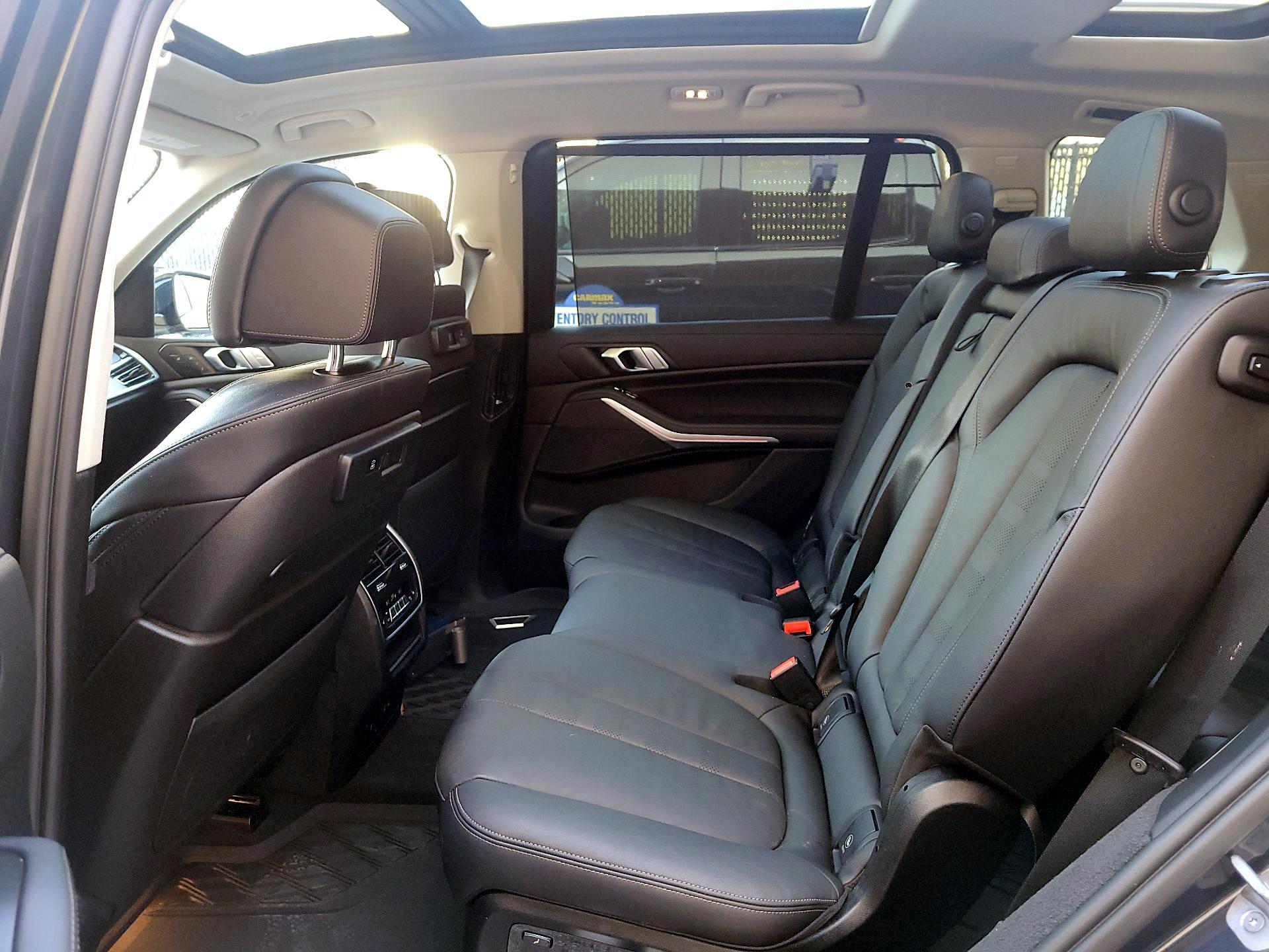 Thumbnail: 2022 BMW X7 - 19