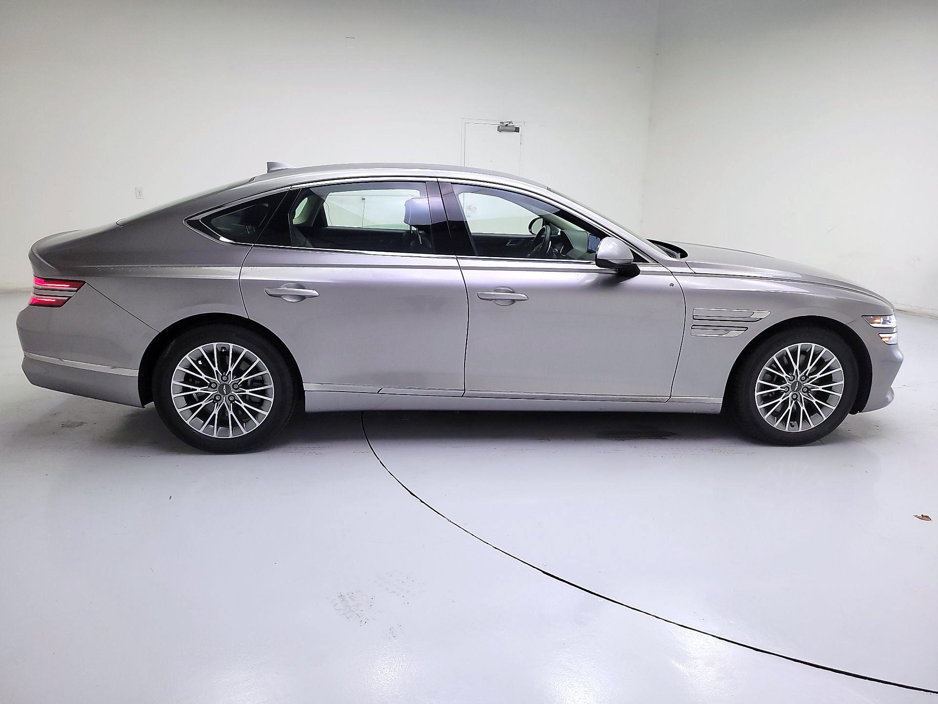 Thumbnail: 2023 Genesis G80 - 4