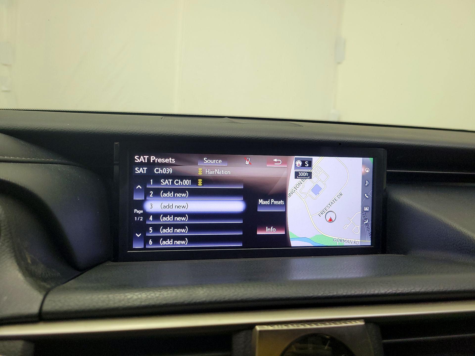 Thumbnail: 2017 Lexus IS - 15