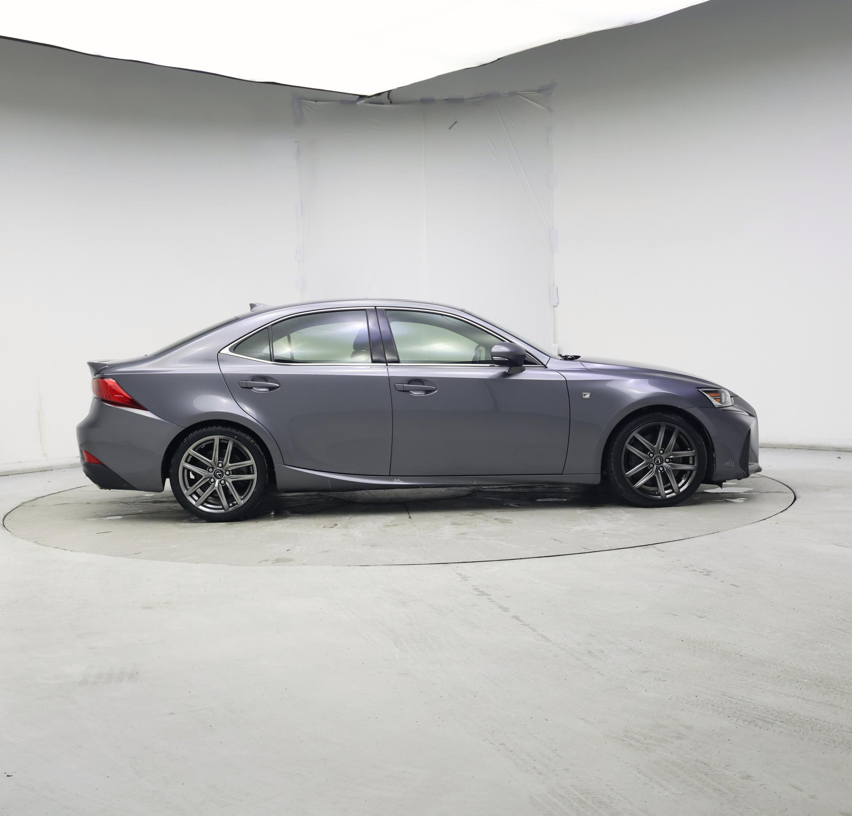 Thumbnail: 2017 Lexus IS - 7