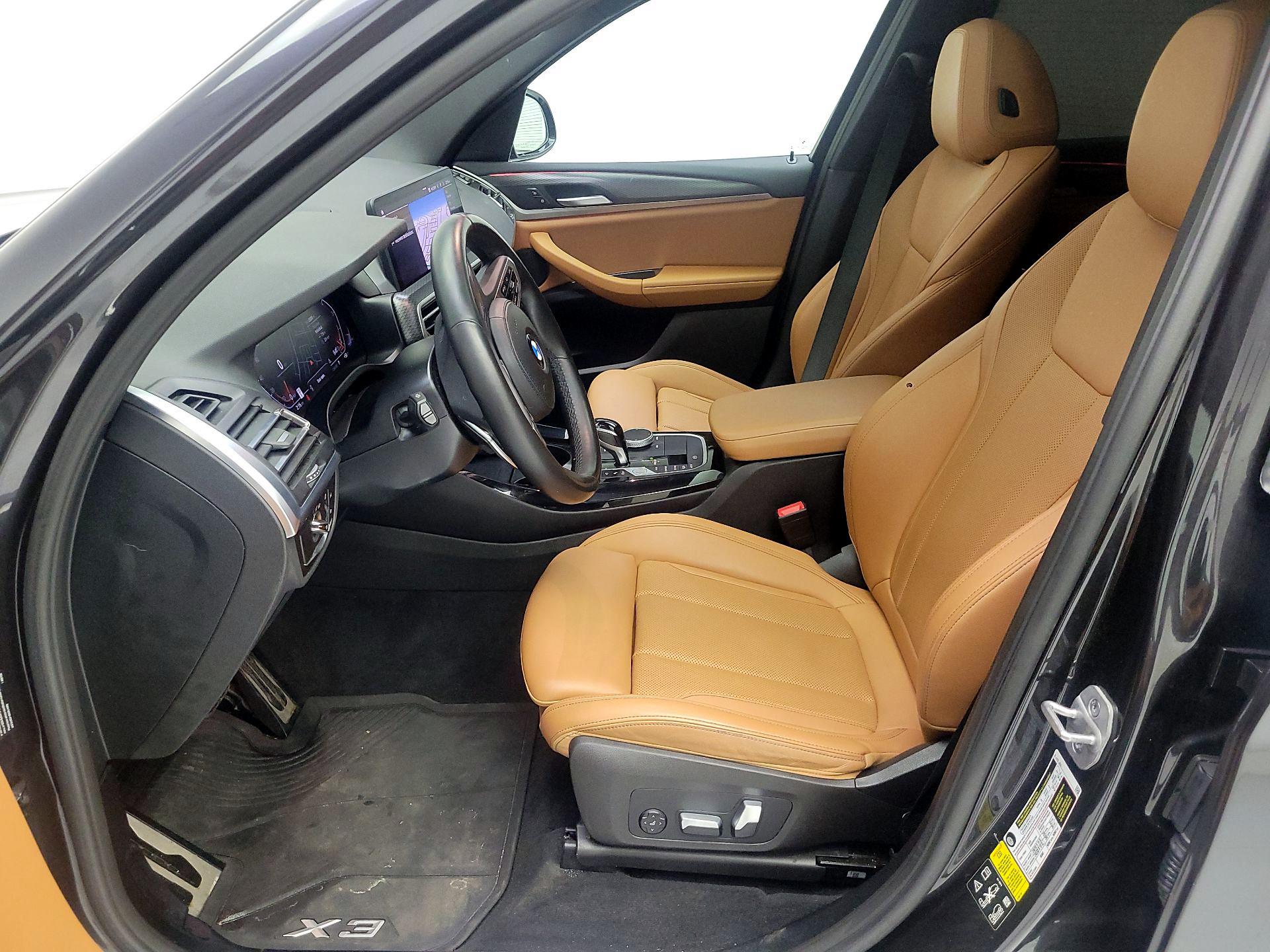 Thumbnail: 2023 BMW X3 - 11