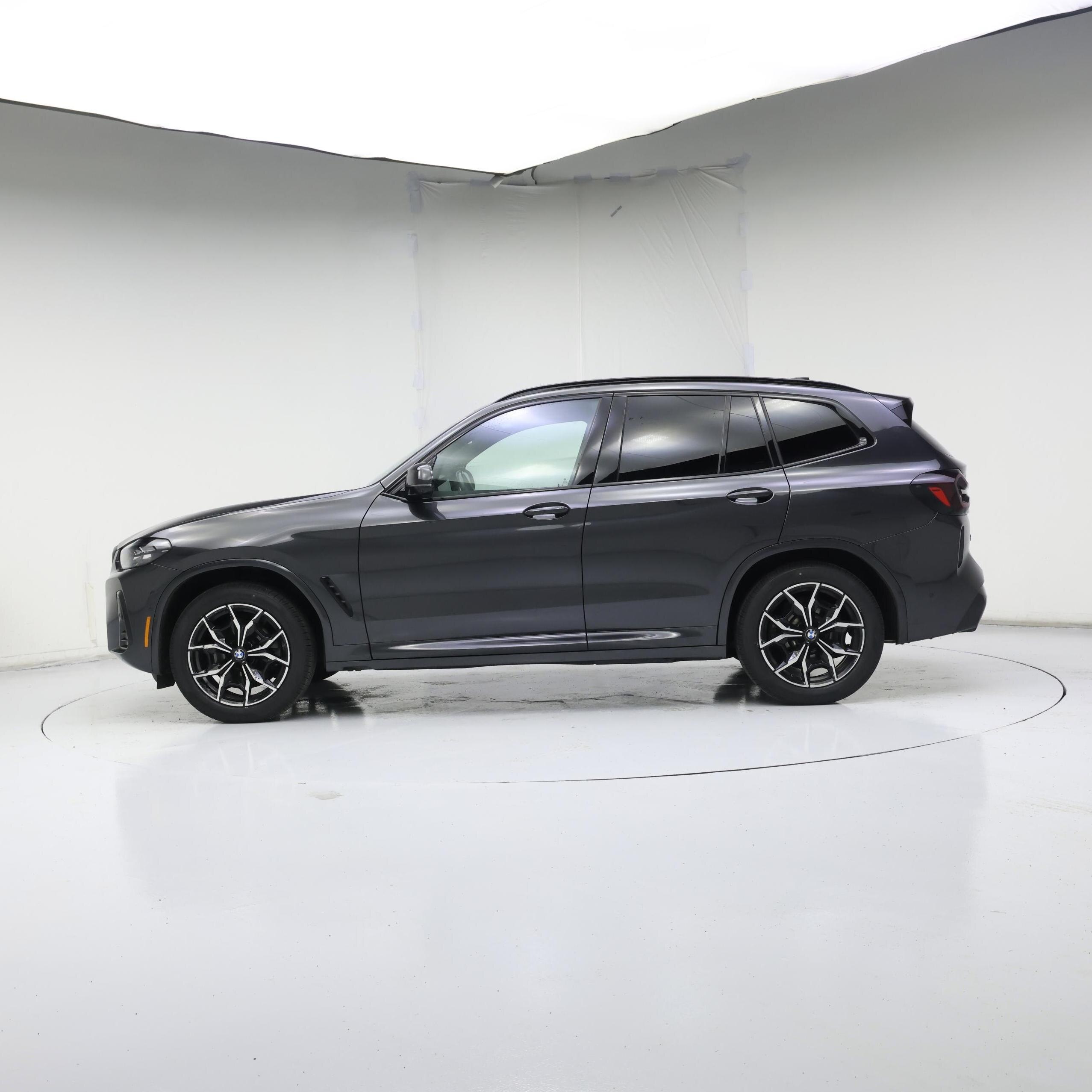 Thumbnail: 2023 BMW X3 - 3