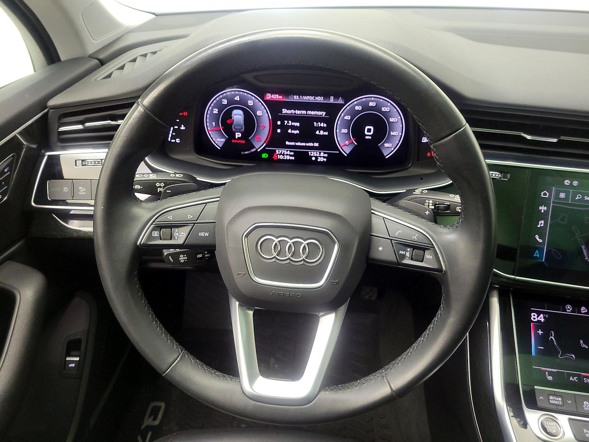 Thumbnail: 2022 Audi Q7 - 10