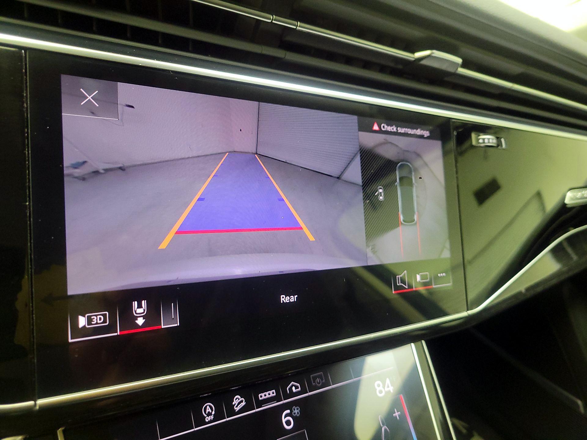 Thumbnail: 2022 Audi Q7 - 15