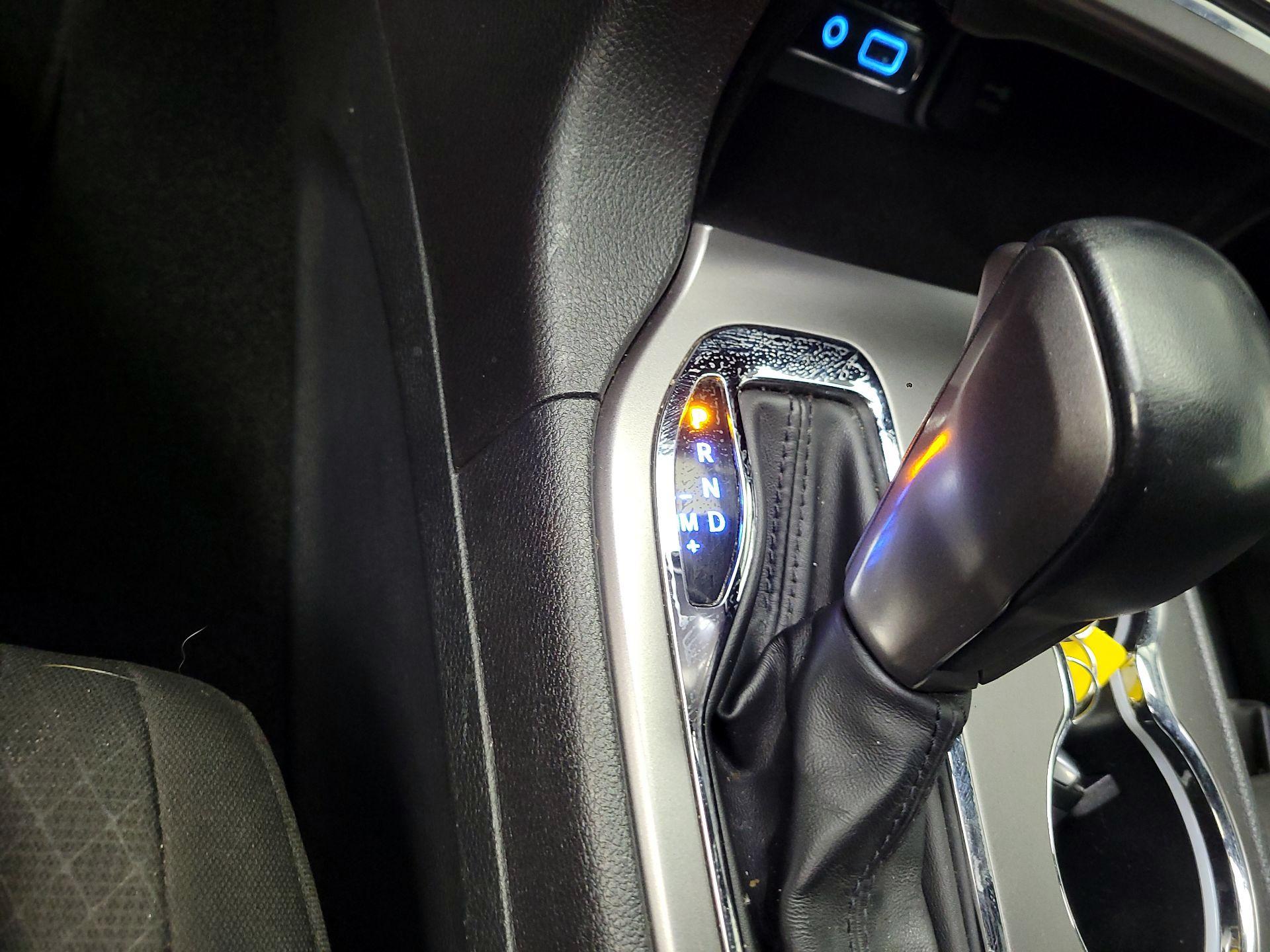 Thumbnail: 2020 Jeep Grand Cherokee - 15