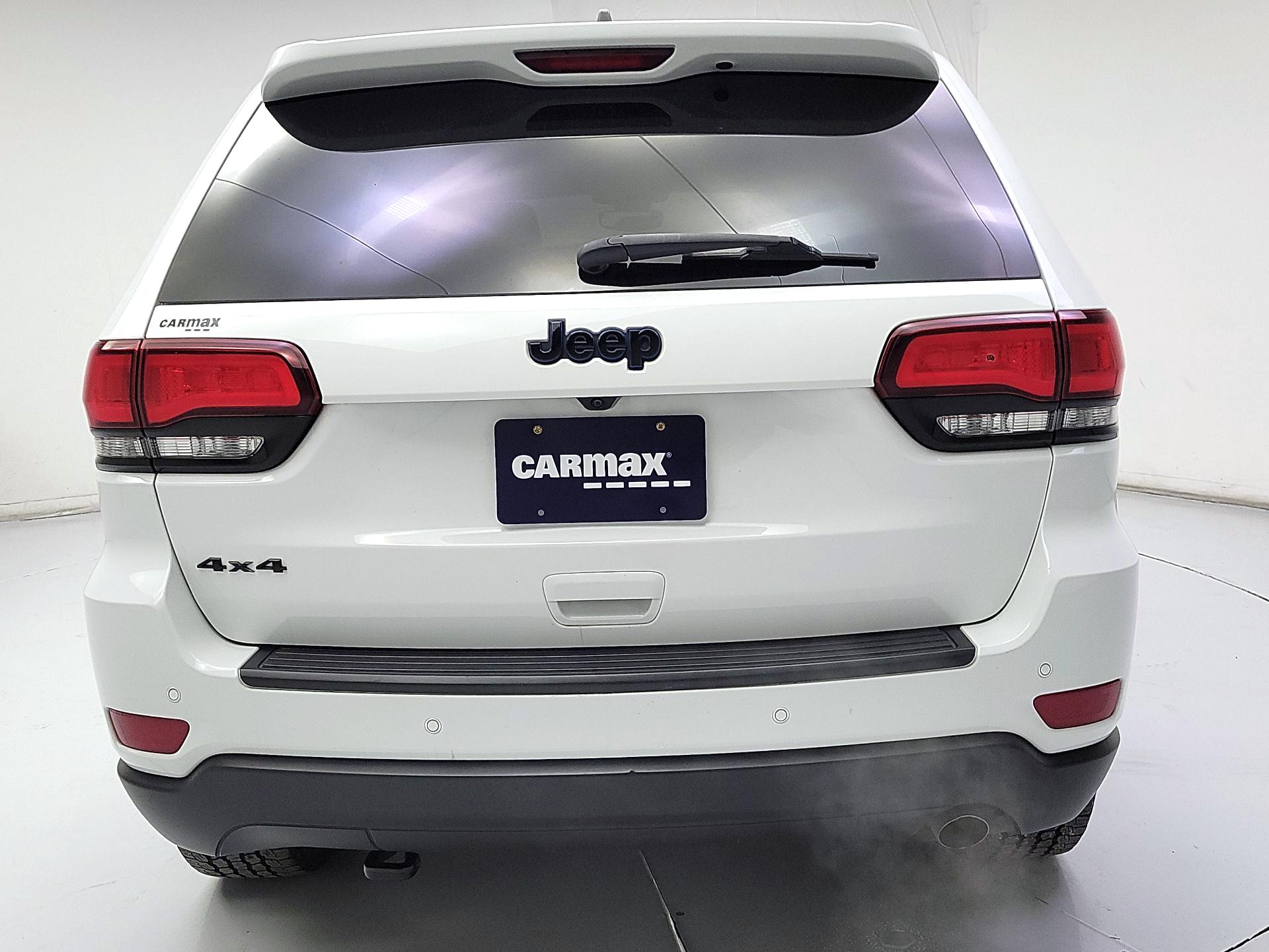 Thumbnail: 2020 Jeep Grand Cherokee - 6