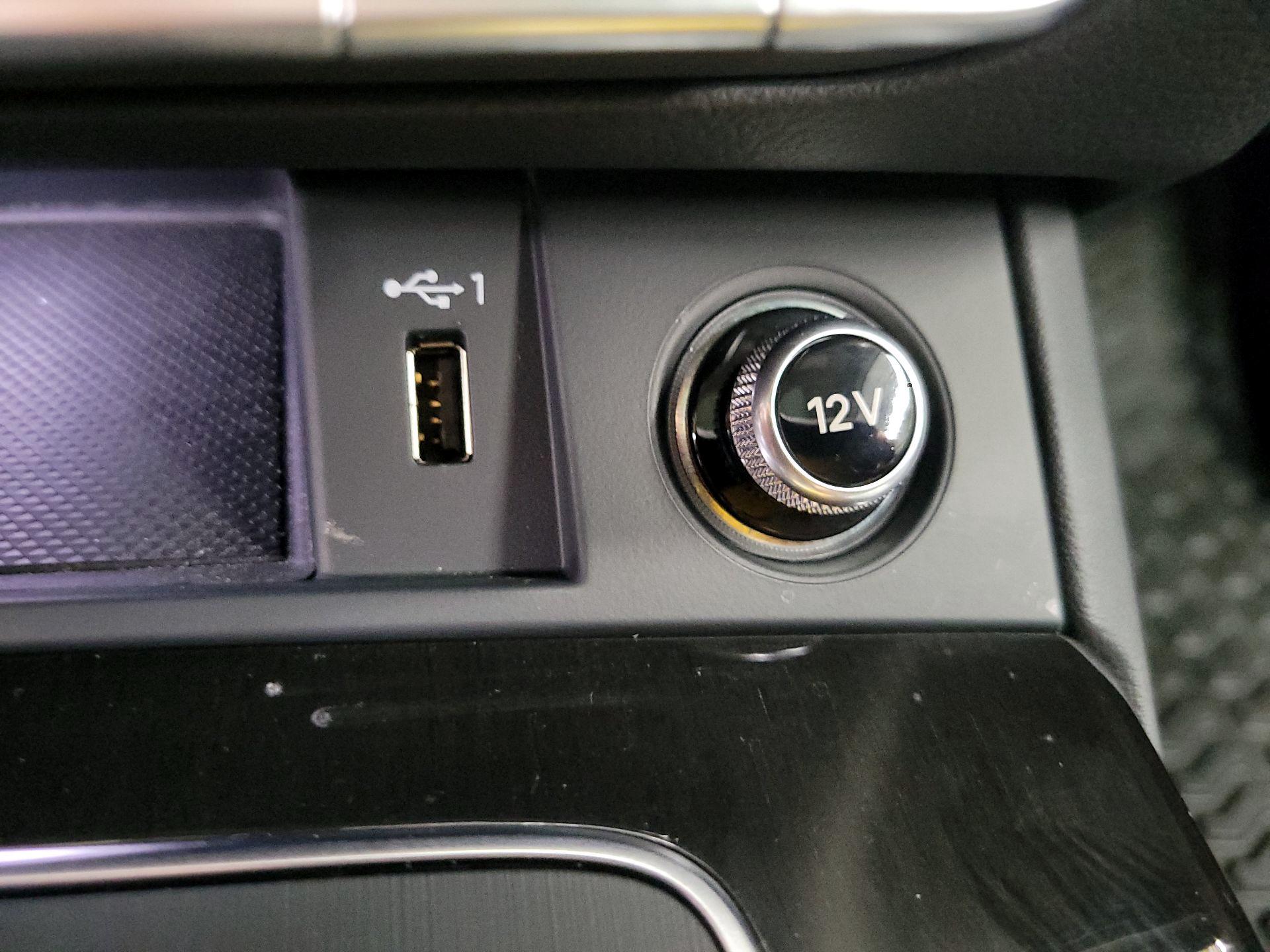 Thumbnail: 2019 Audi Q5 - 19