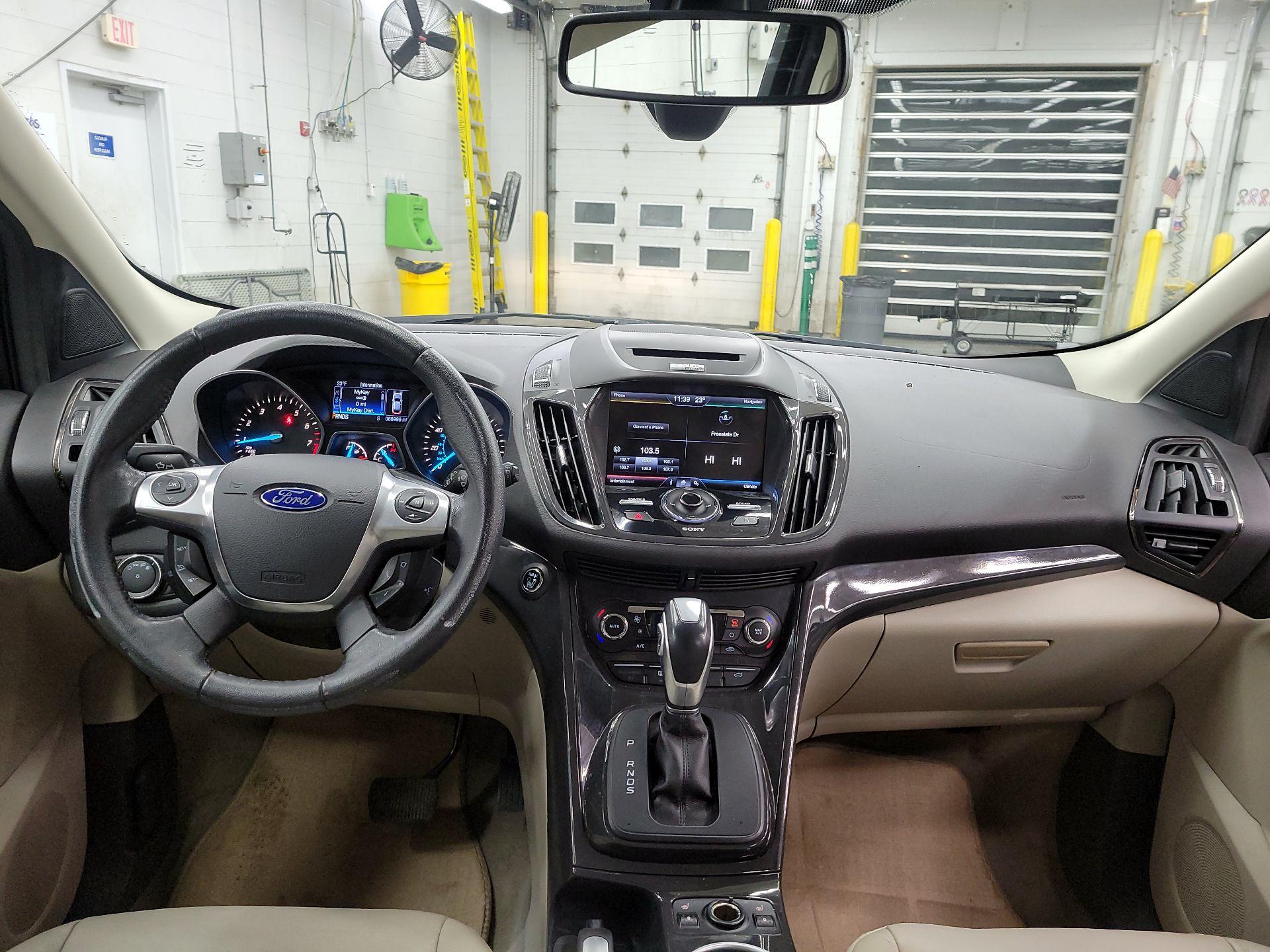 Thumbnail: 2014 Ford Escape - 8