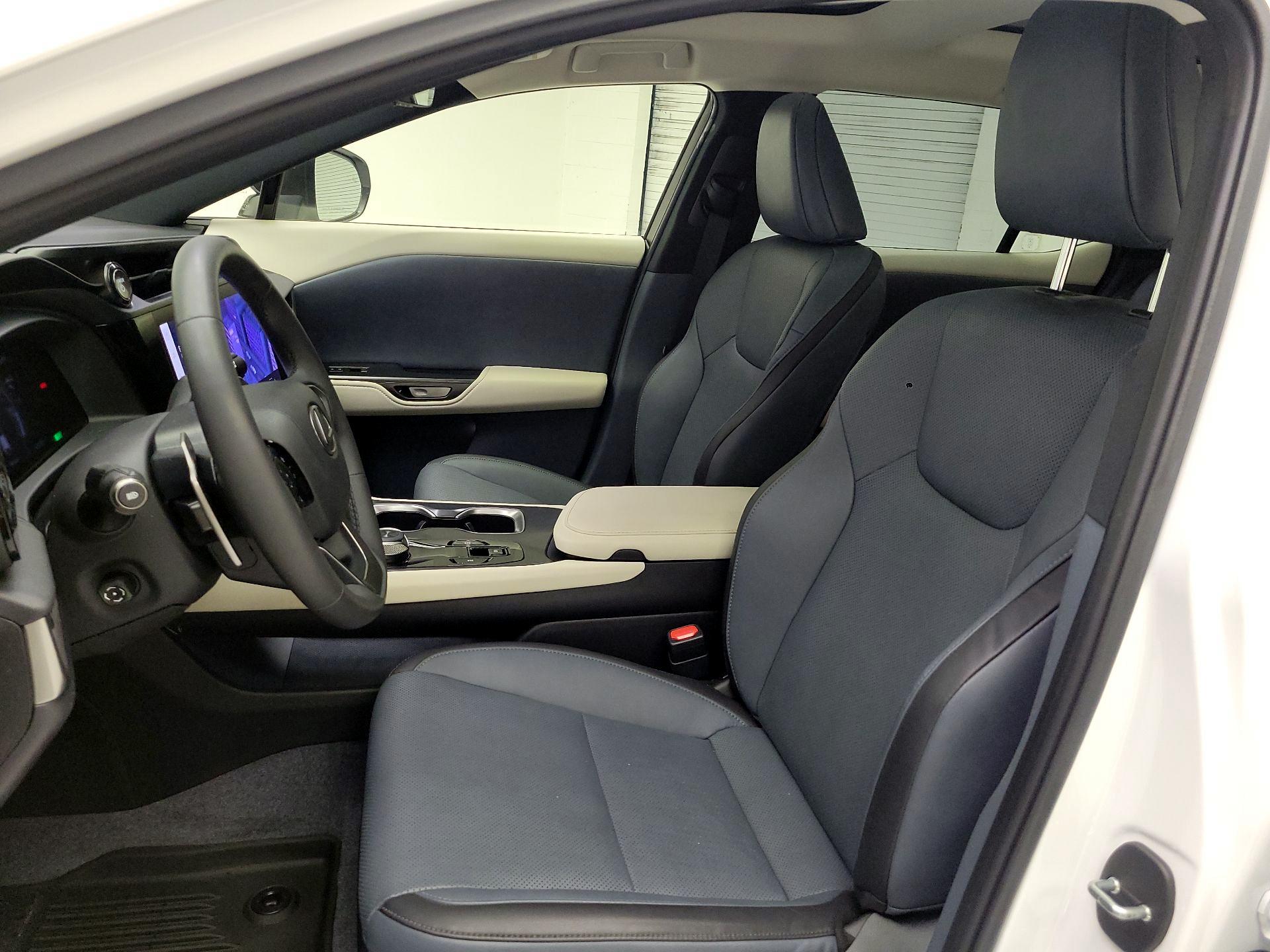 Thumbnail: 2024 Lexus RZ - 9