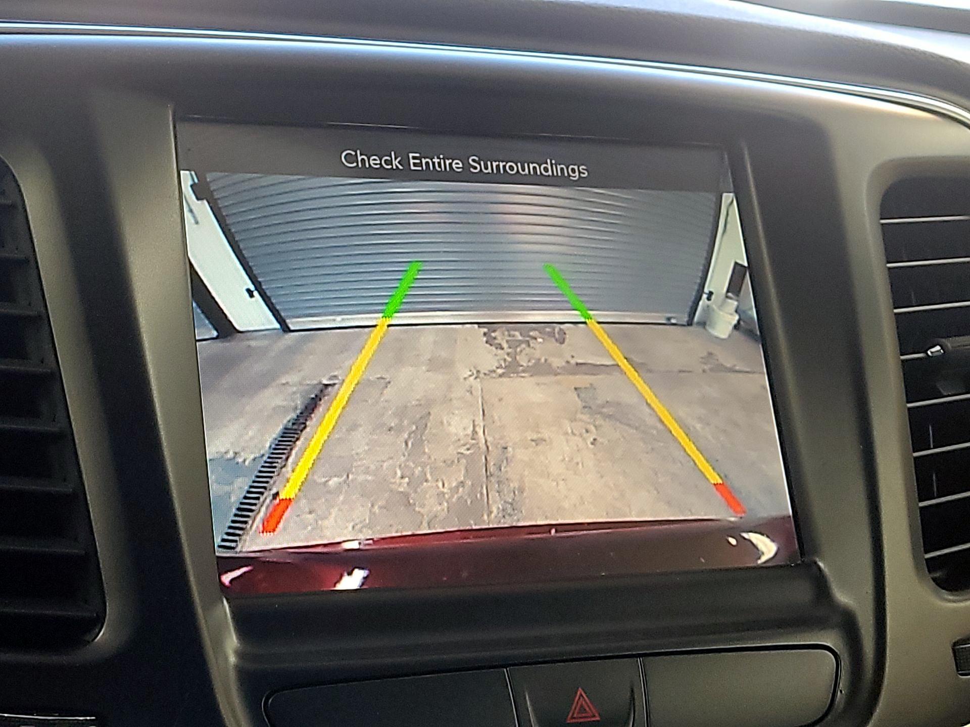 Thumbnail: 2017 Chrysler 200 - 12