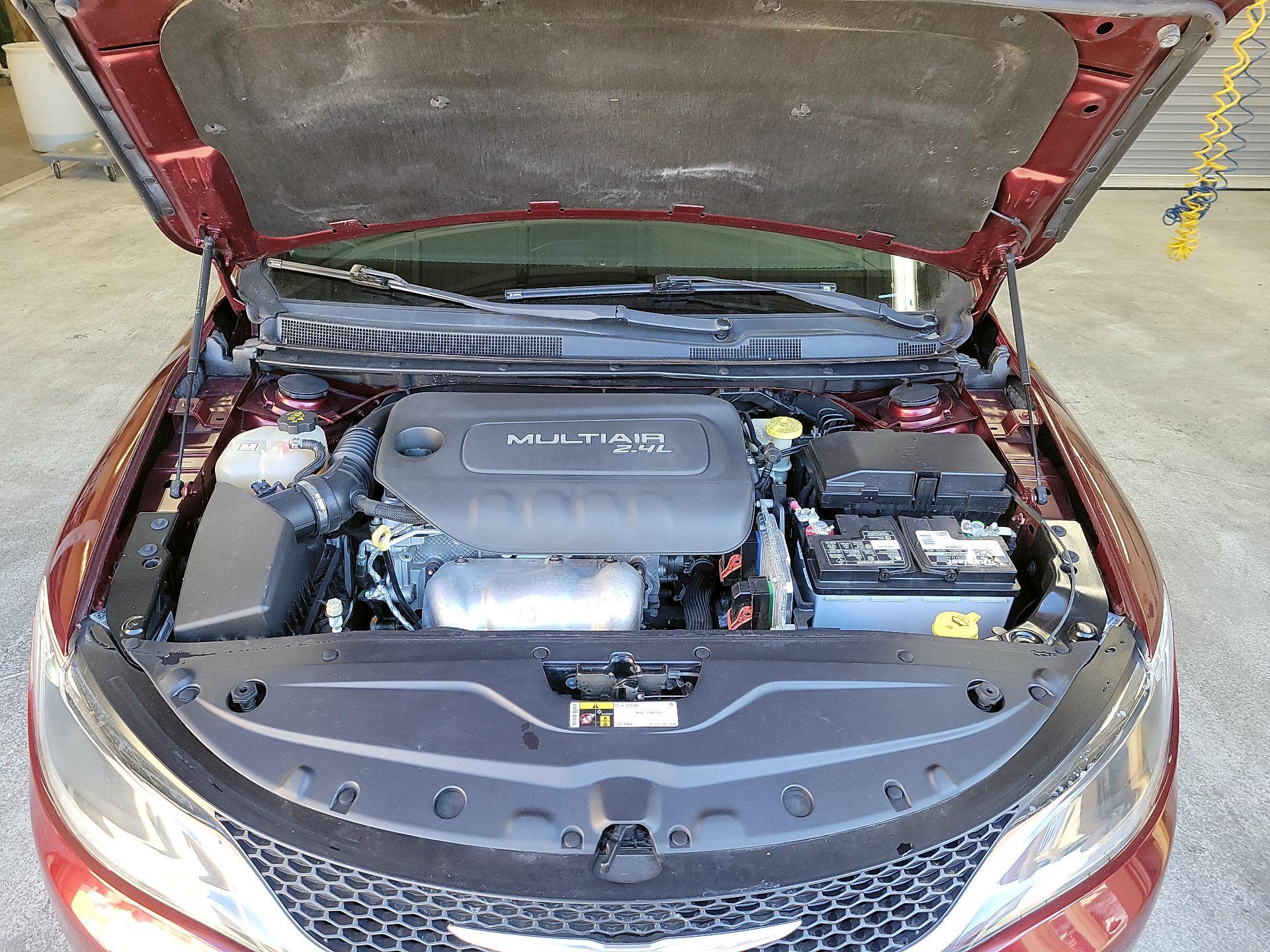 Thumbnail: 2017 Chrysler 200 - 19