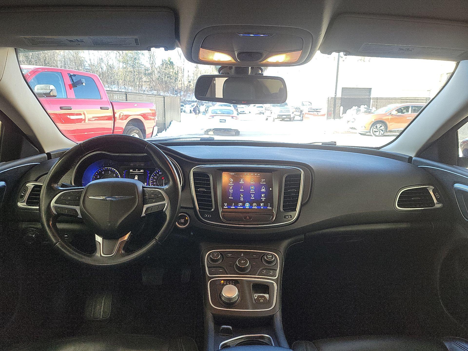 Thumbnail: 2017 Chrysler 200 - 8