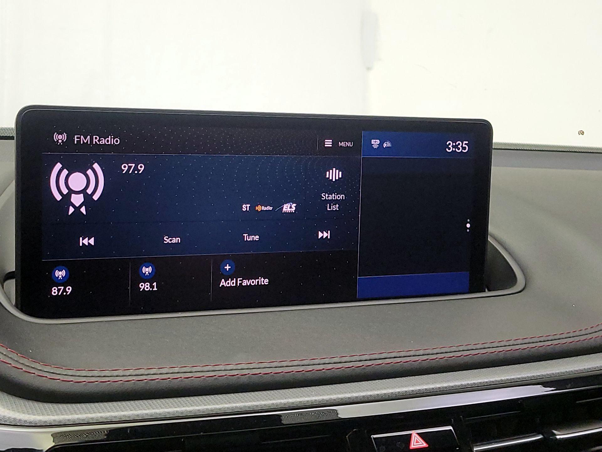 Thumbnail: 2022 Acura MDX - 16