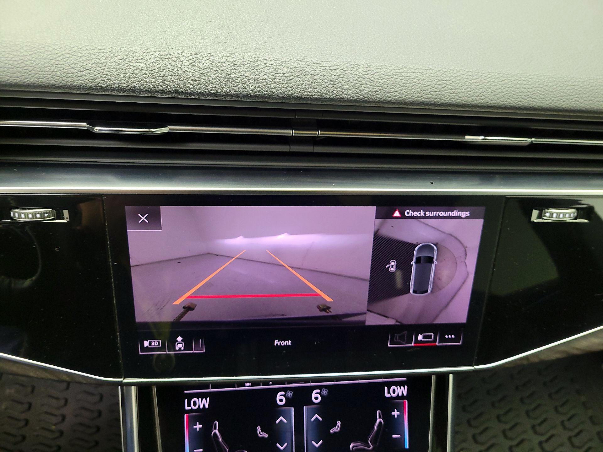 Thumbnail: 2019 Audi Q8 - 15