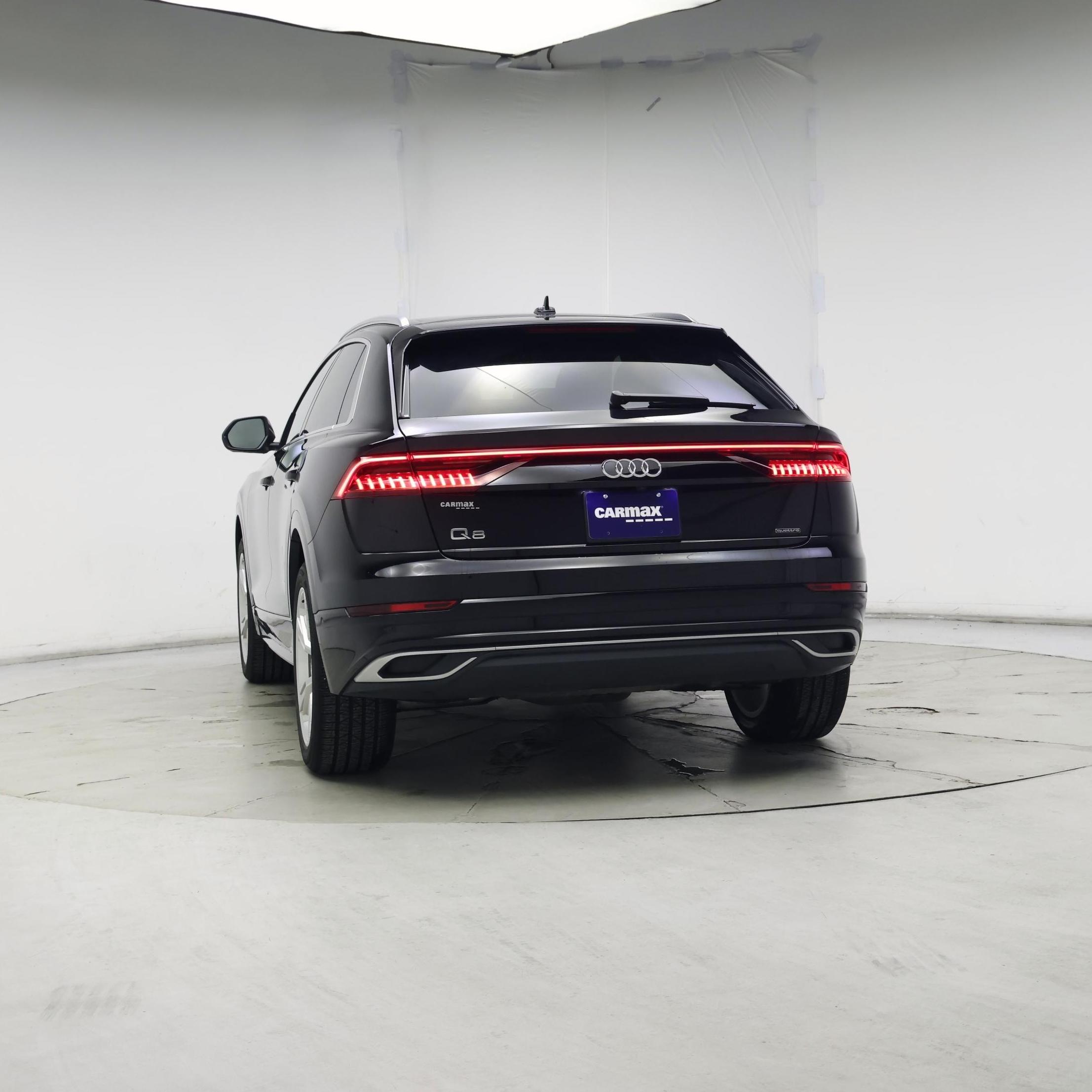 Thumbnail: 2019 Audi Q8 - 6