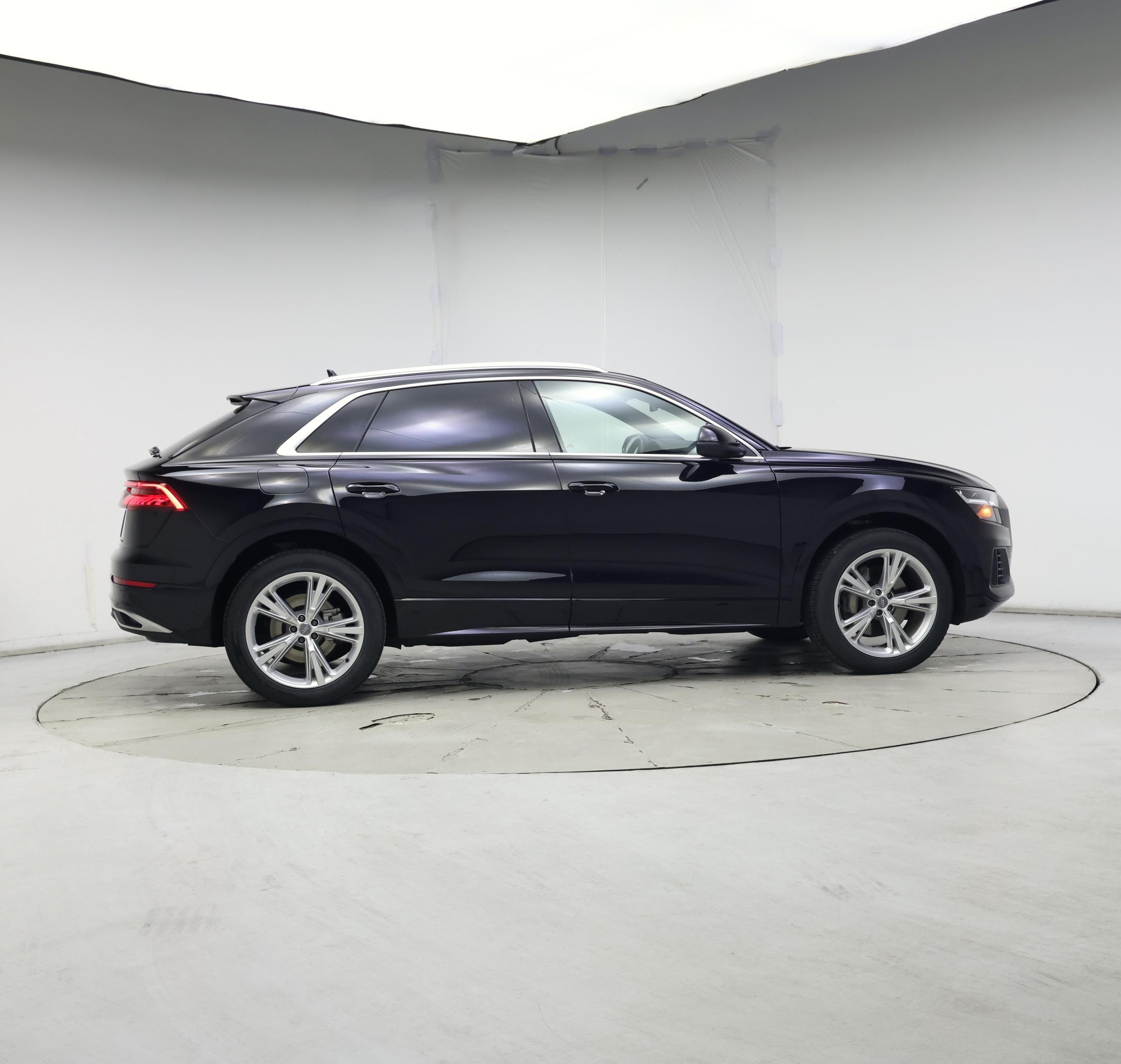 Thumbnail: 2019 Audi Q8 - 7