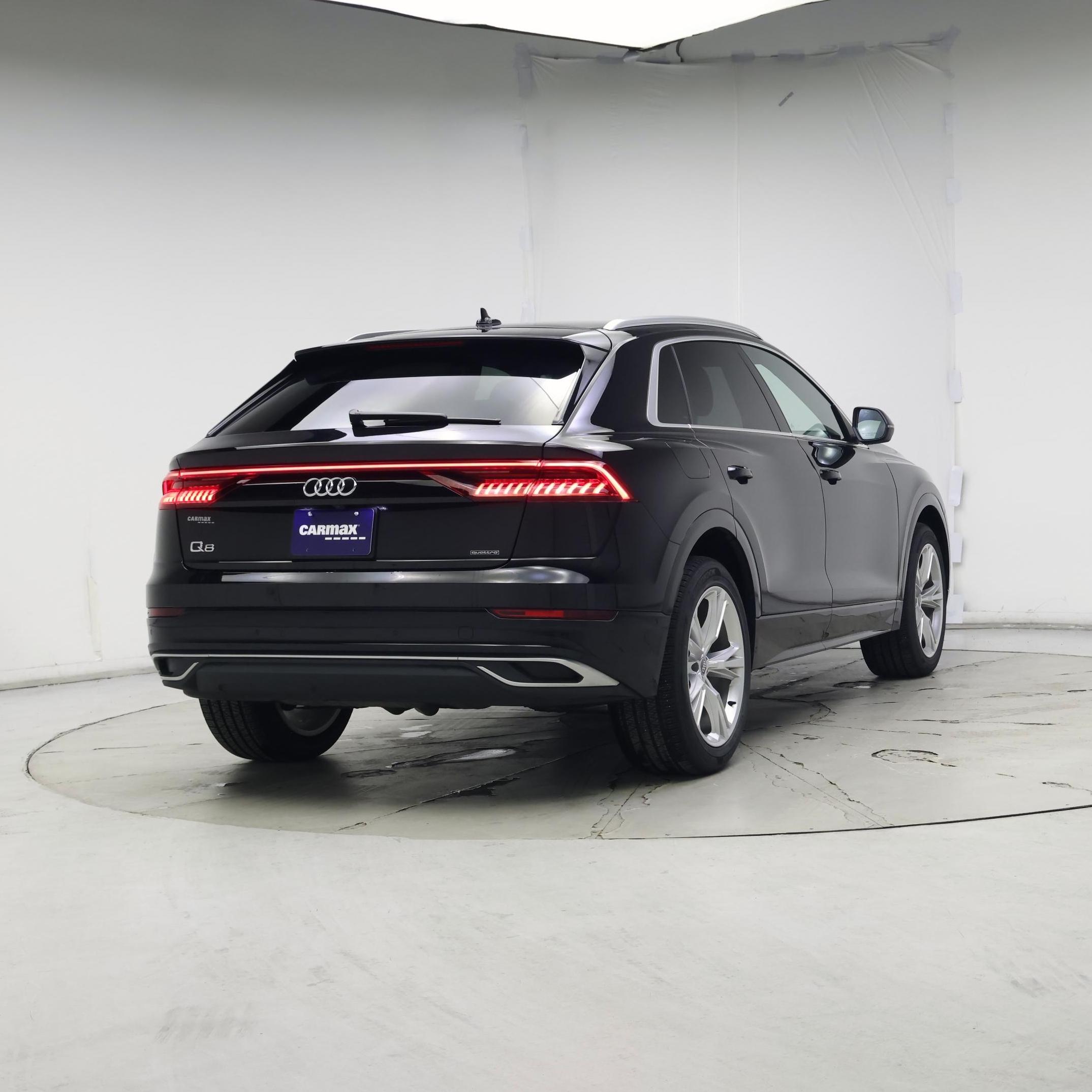Thumbnail: 2019 Audi Q8 - 8