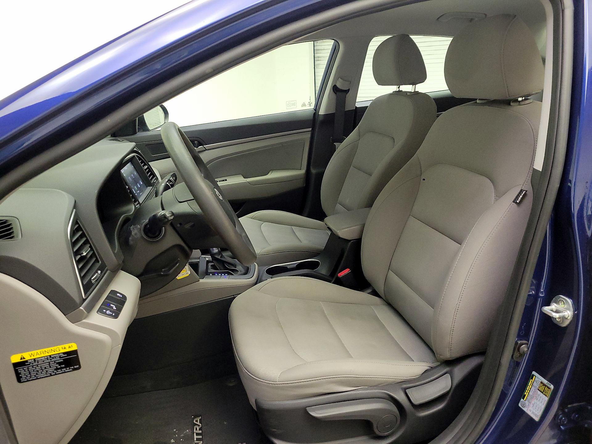 Thumbnail: 2018 Hyundai Elantra - 11