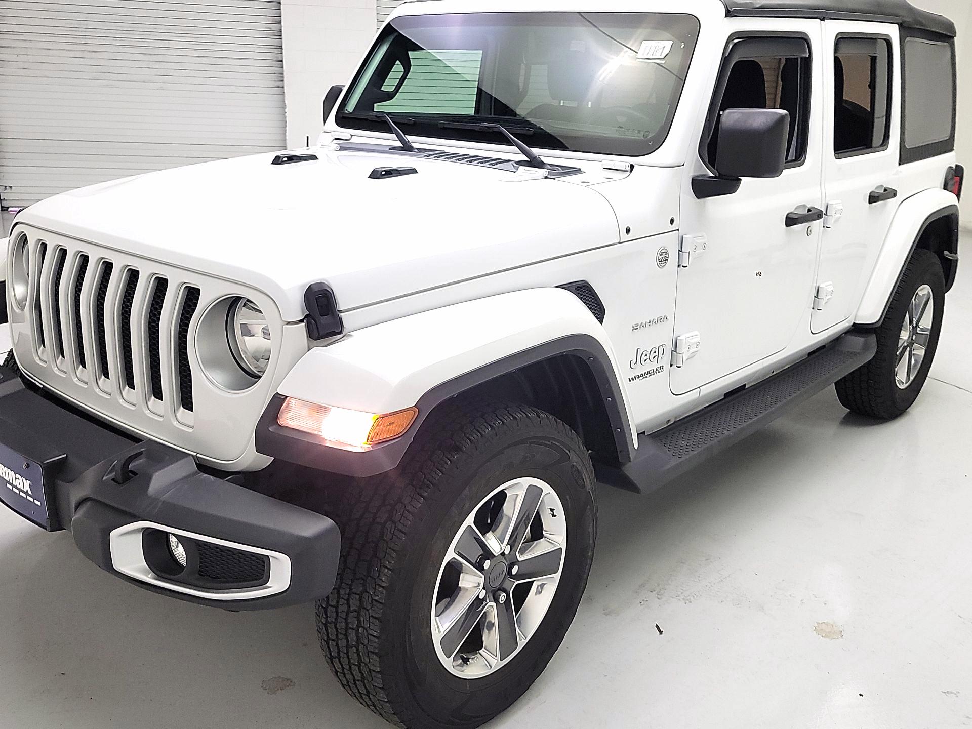 Thumbnail: 2022 Jeep Wrangler - 3