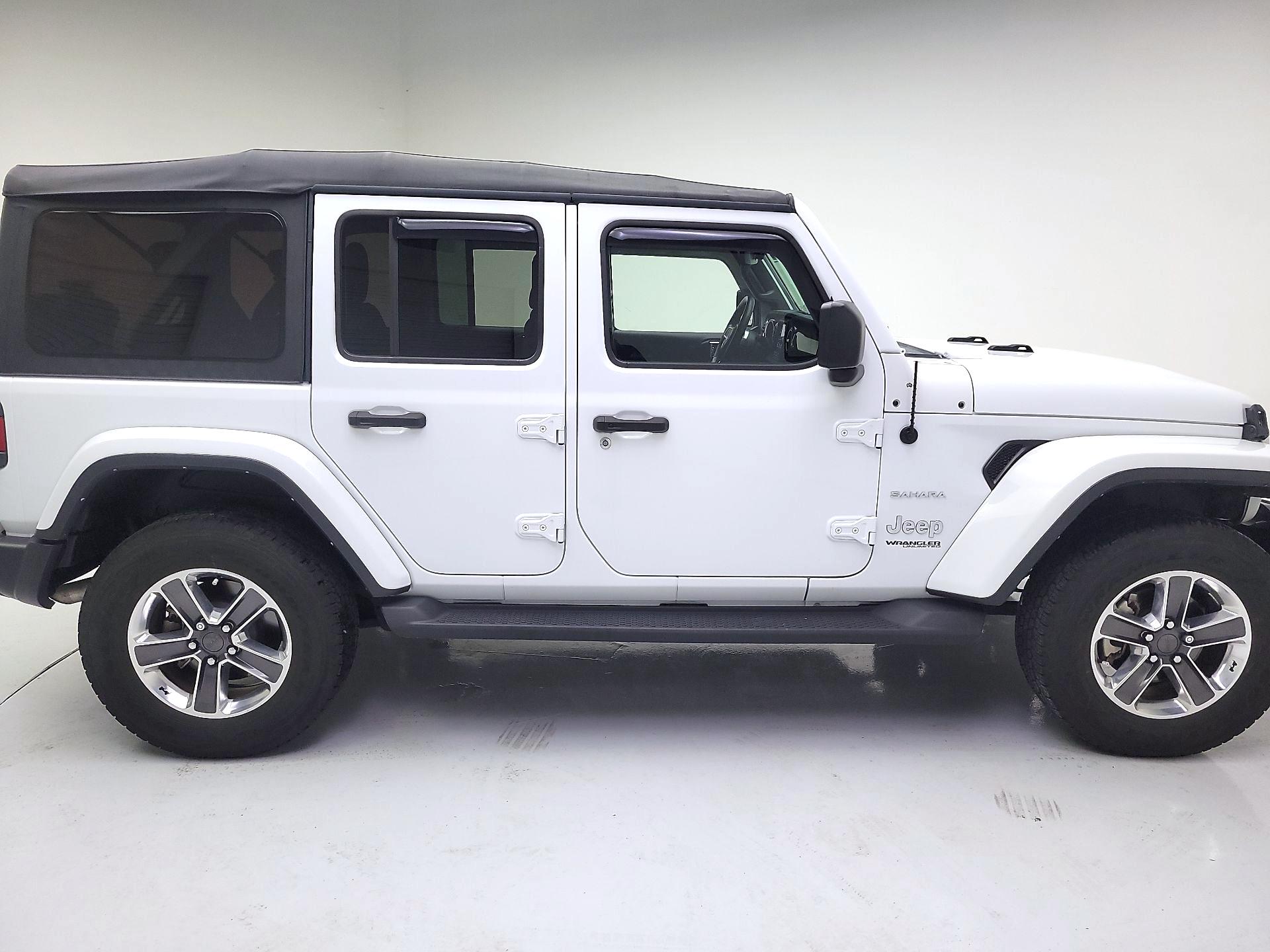 Thumbnail: 2022 Jeep Wrangler - 4