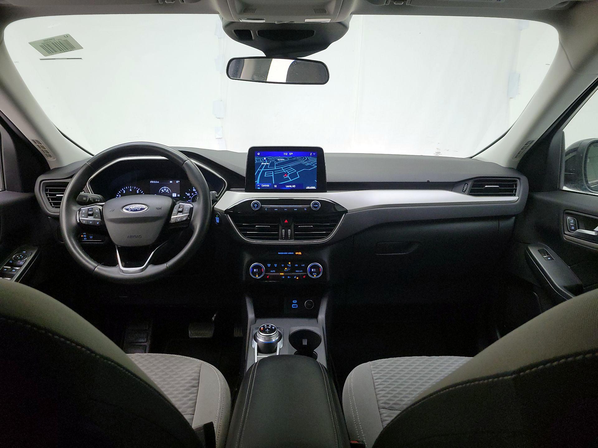 Thumbnail: 2021 Ford Escape - 9