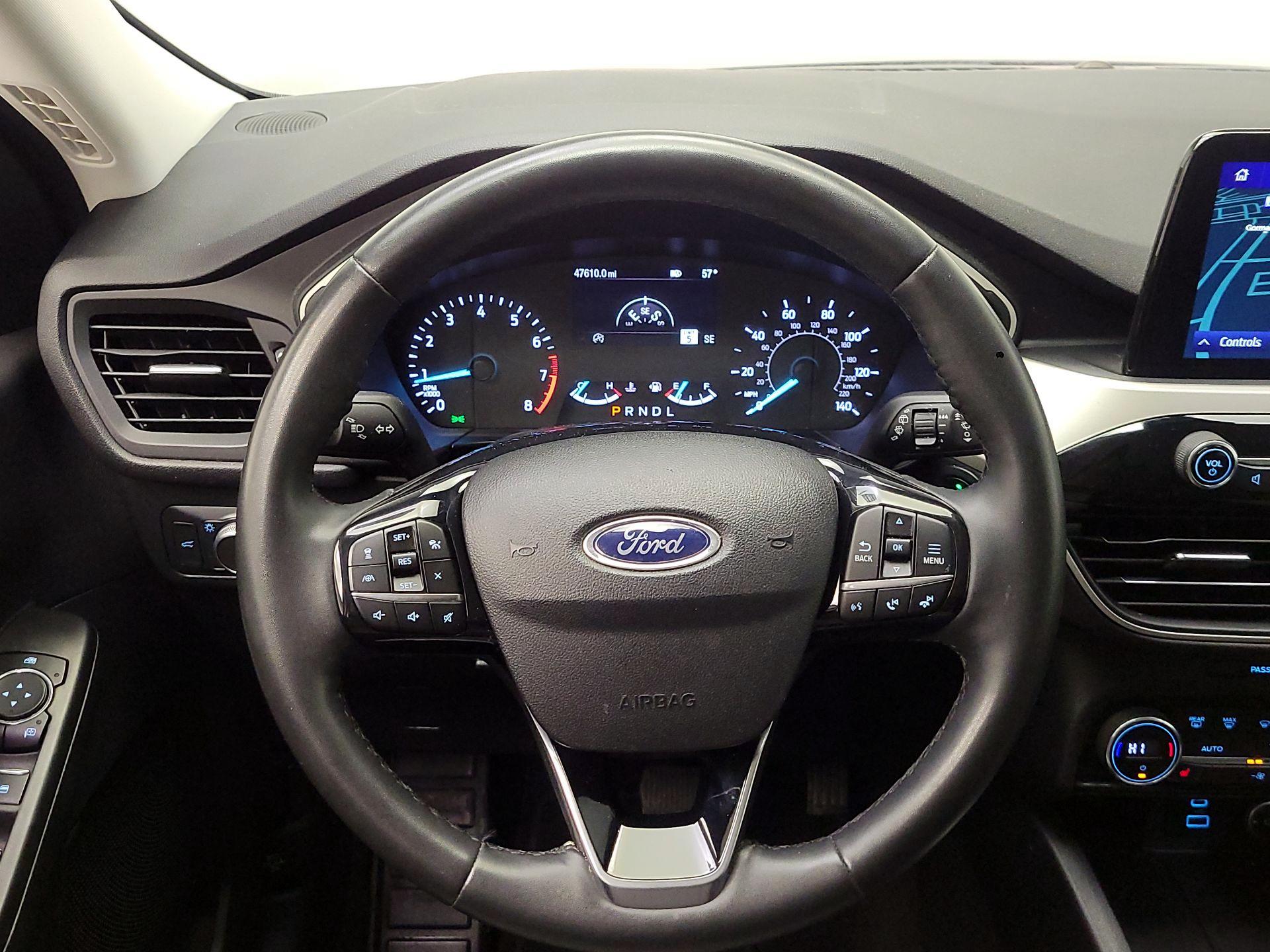 Thumbnail: 2021 Ford Escape - 10