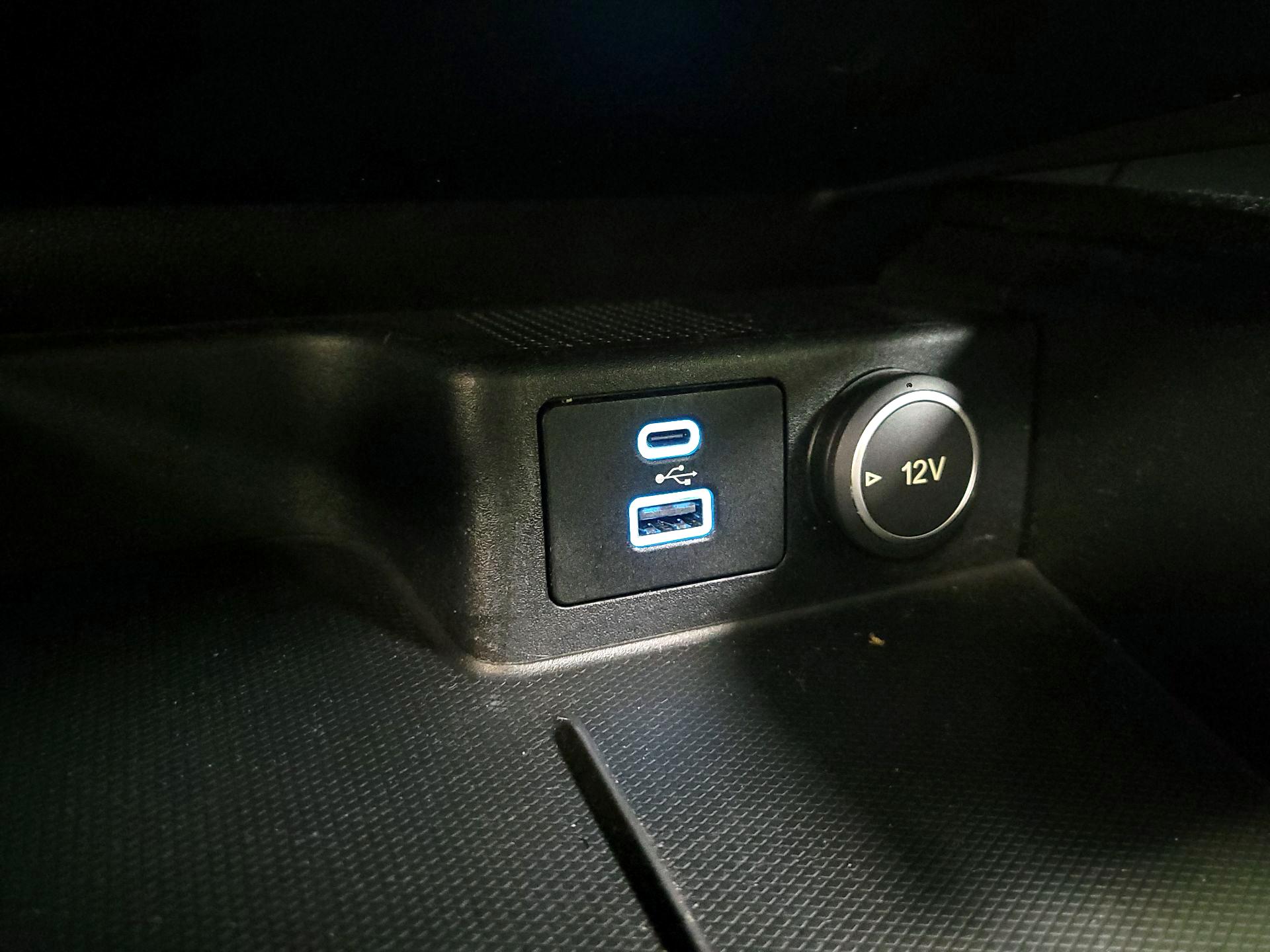 Thumbnail: 2021 Ford Escape - 19