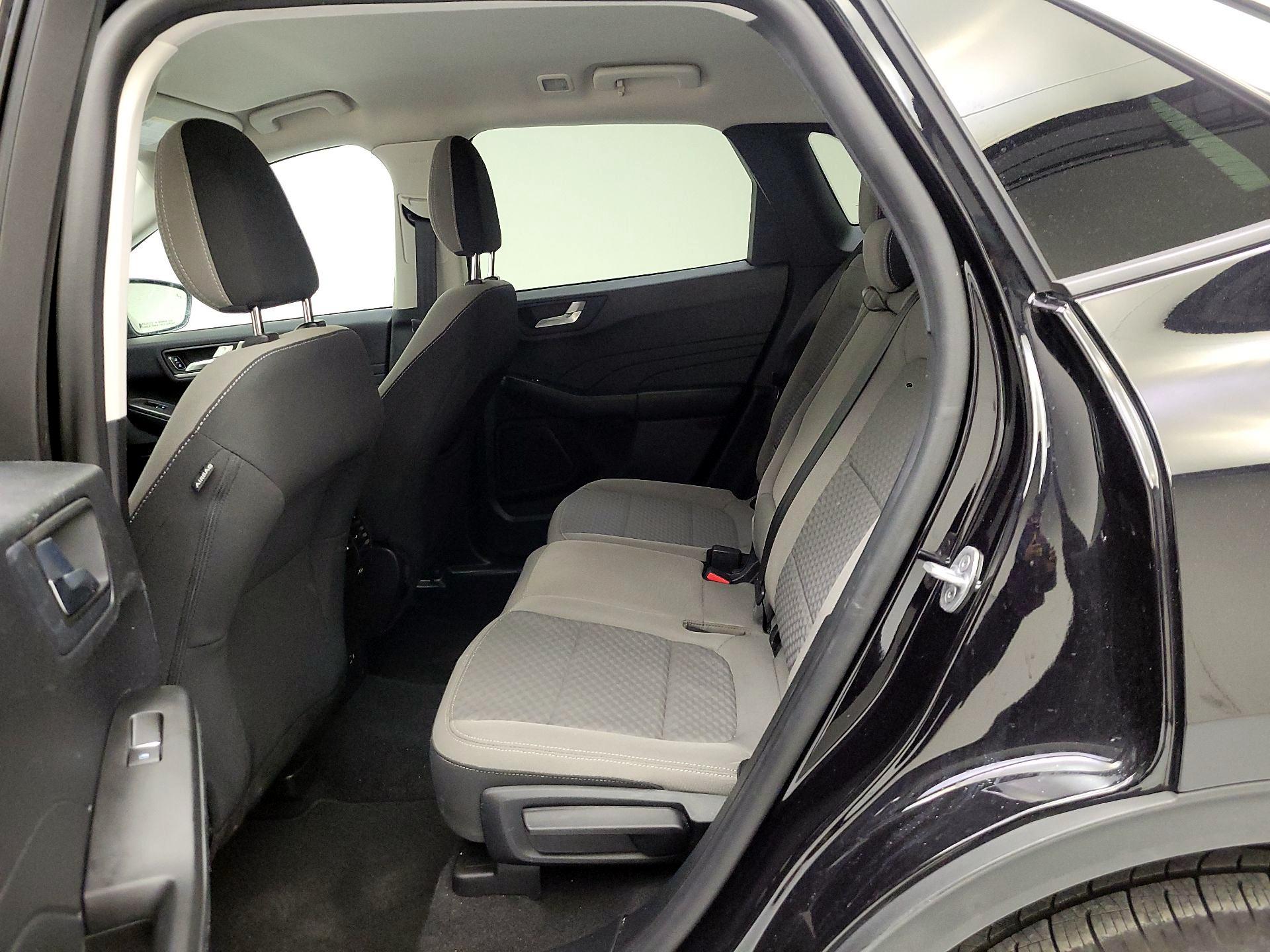 Thumbnail: 2021 Ford Escape - 20